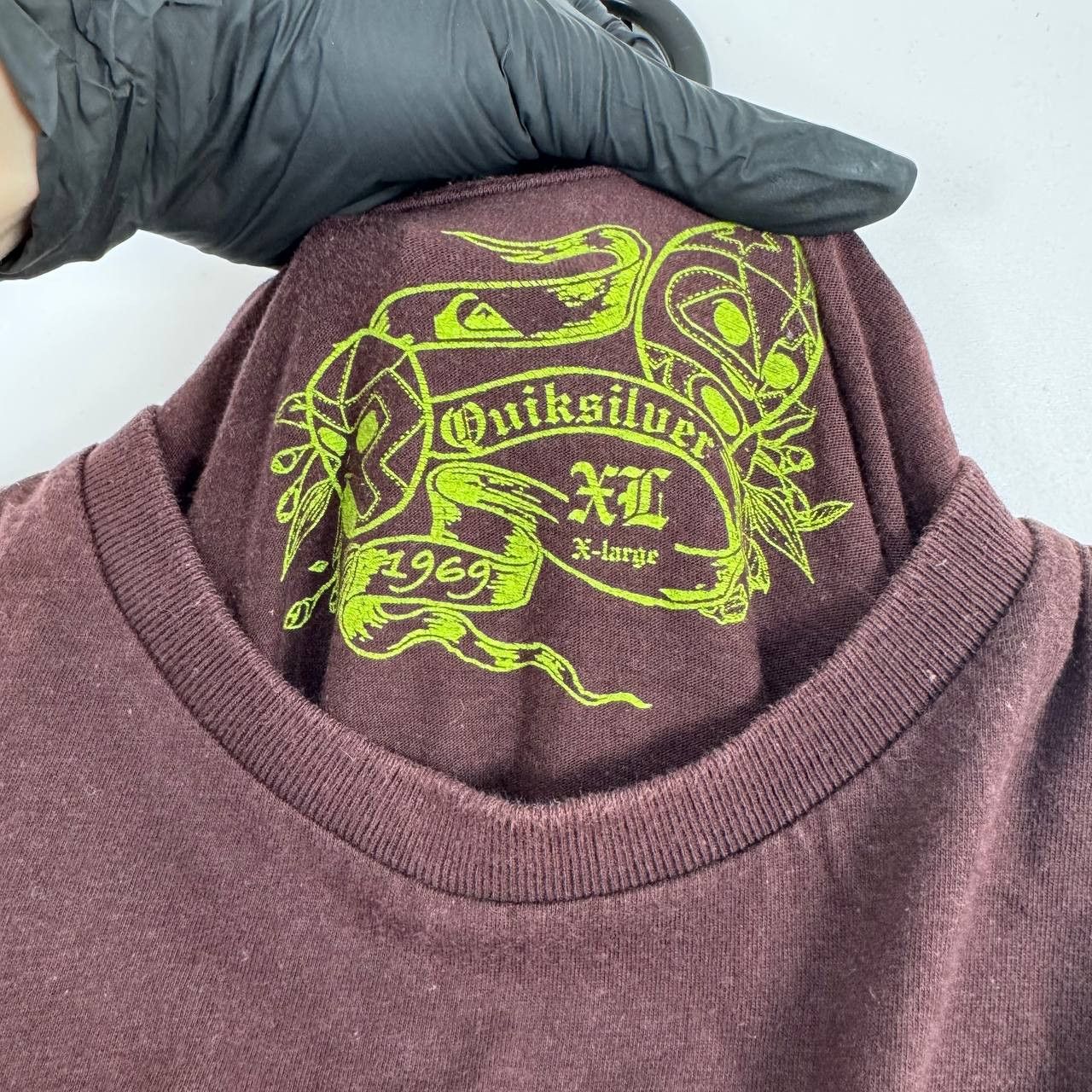 Other Quiksilver Vintage Long Sleeve T Shirt Graphic Logo Size XL Size US XL / EU 56 / 4 - 3 Thumbnail
