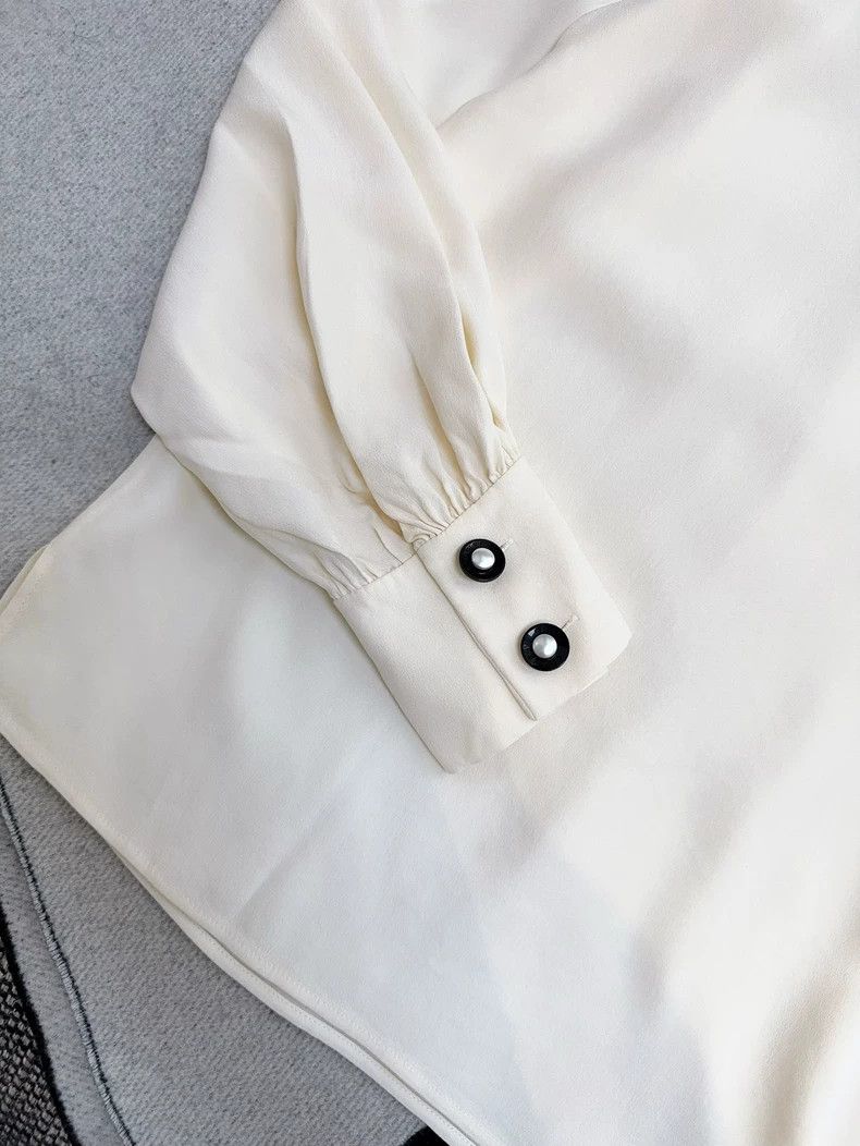 Chanel Chanel 18B beige ruffled doll collar mulberry silk shirt Size XS / US 0-2 / IT 36-38 - 3 Thumbnail