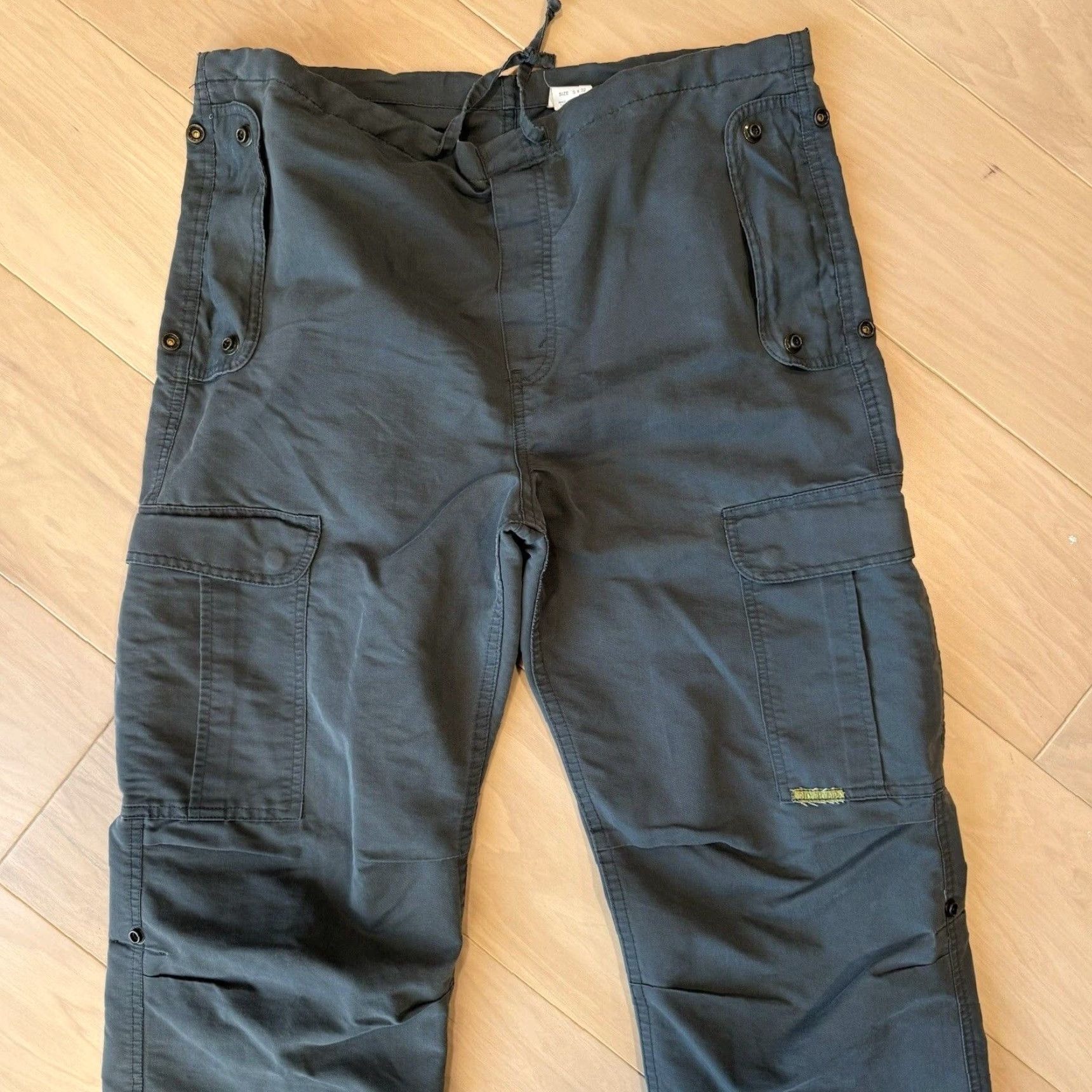 Levi's VINTAGE Levi's Silvertab Cargo Pants 37 Men Gray 90s Streetwear Baggy Levi's 315 Straight Pocket 5-Pocket Canvas Workwear Casual Size US 37 - 3 Thumbnail