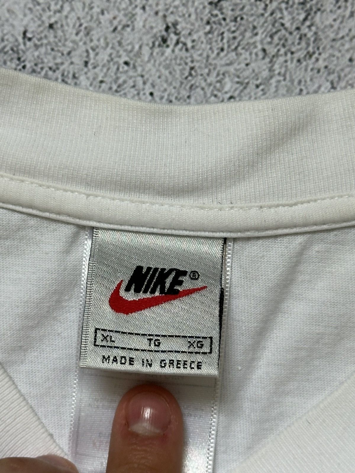 Nike Vintage Nike T-shirt Court Big Logo Size US XL / EU 56 / 4 - 9 Thumbnail