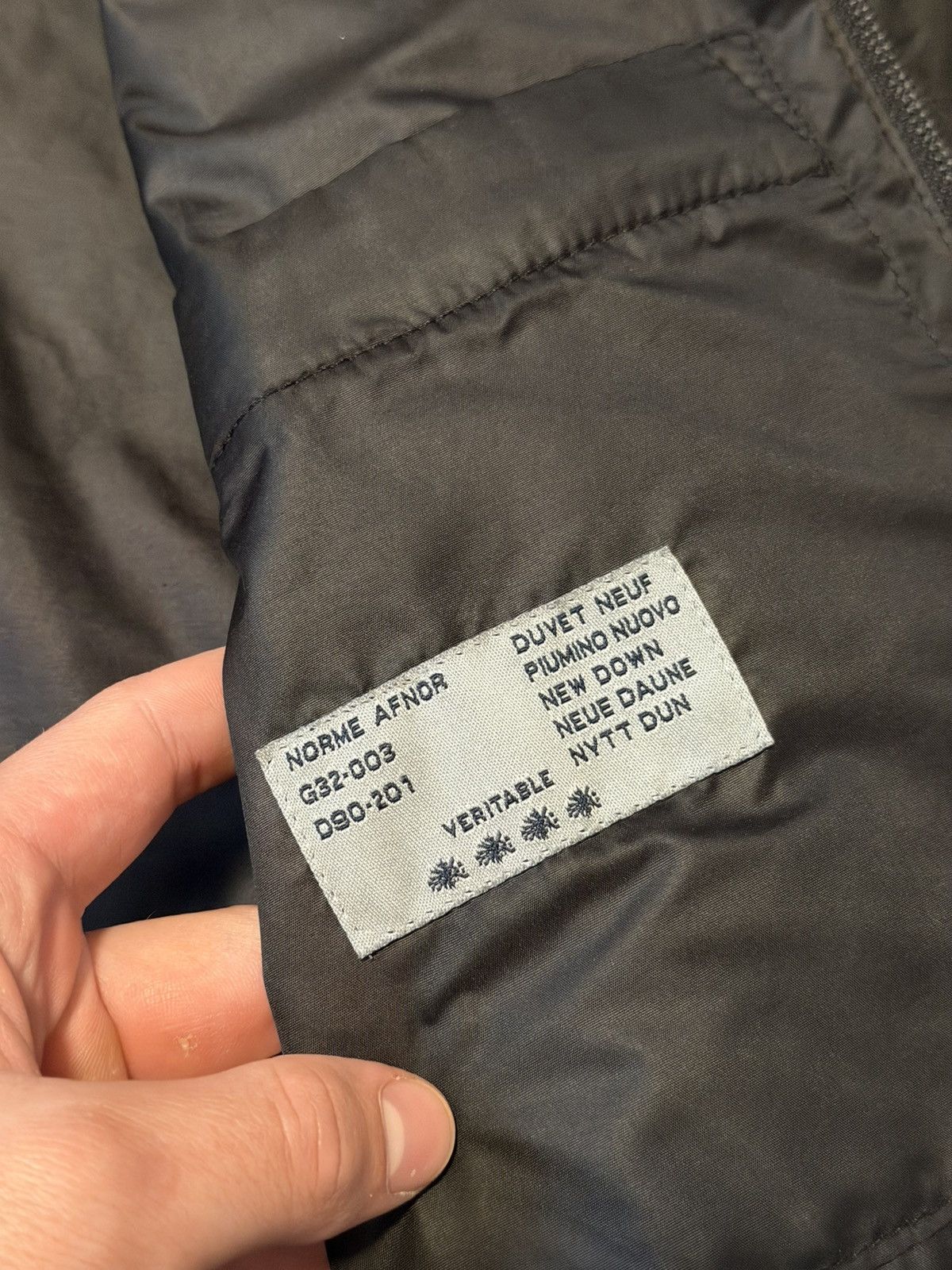 Moncler Moncler Vintage Women’s Rare Qulited Jacket Luxury Hype M si Size M / US 6-8 / IT 42-44 - 9 Thumbnail