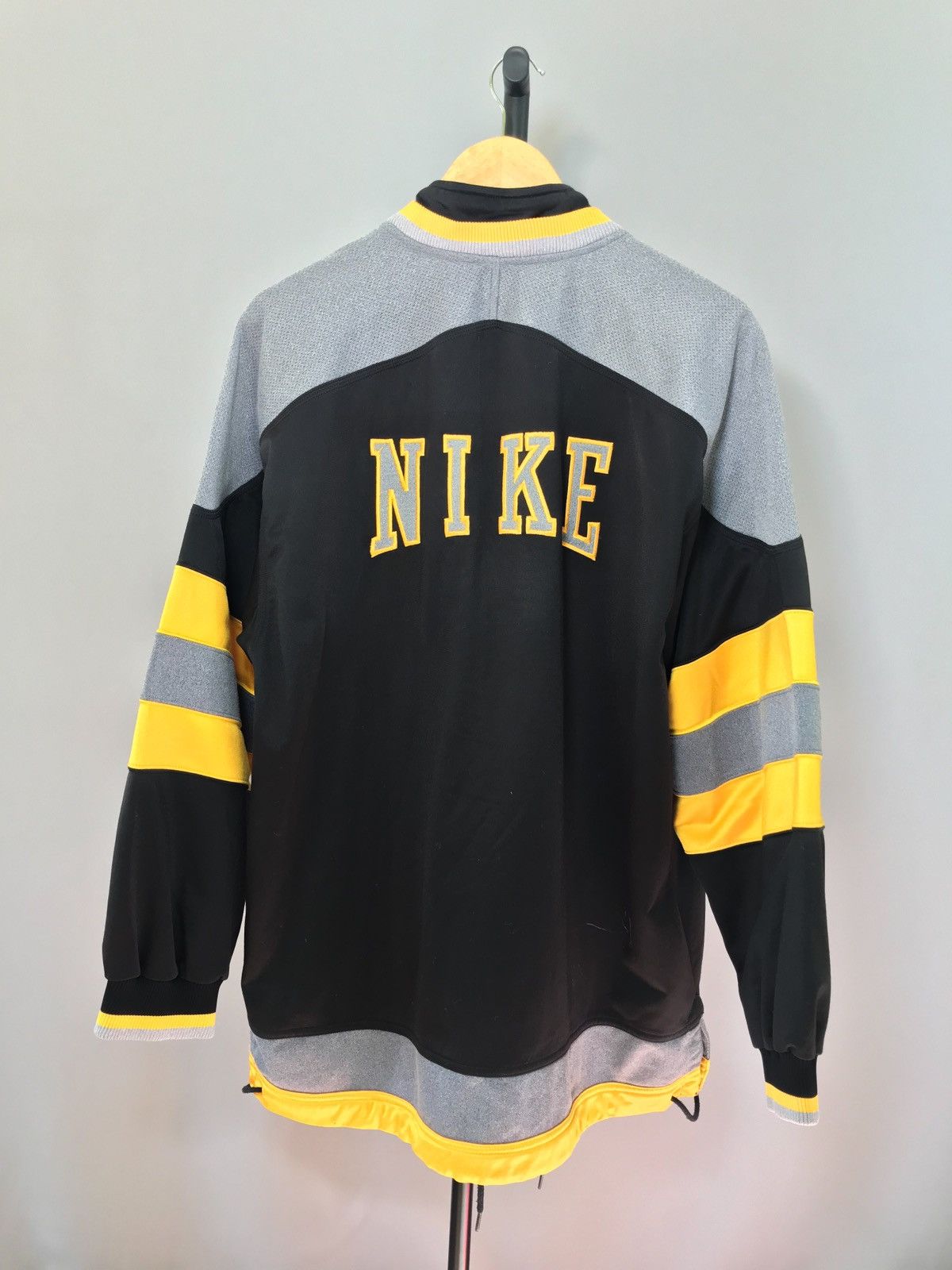 Nike × Vintage Nike Track Jacket Black Yellow 90s Embroidered Swoosh Size US L / EU 52-54 / 3 - 1 Thumbnail