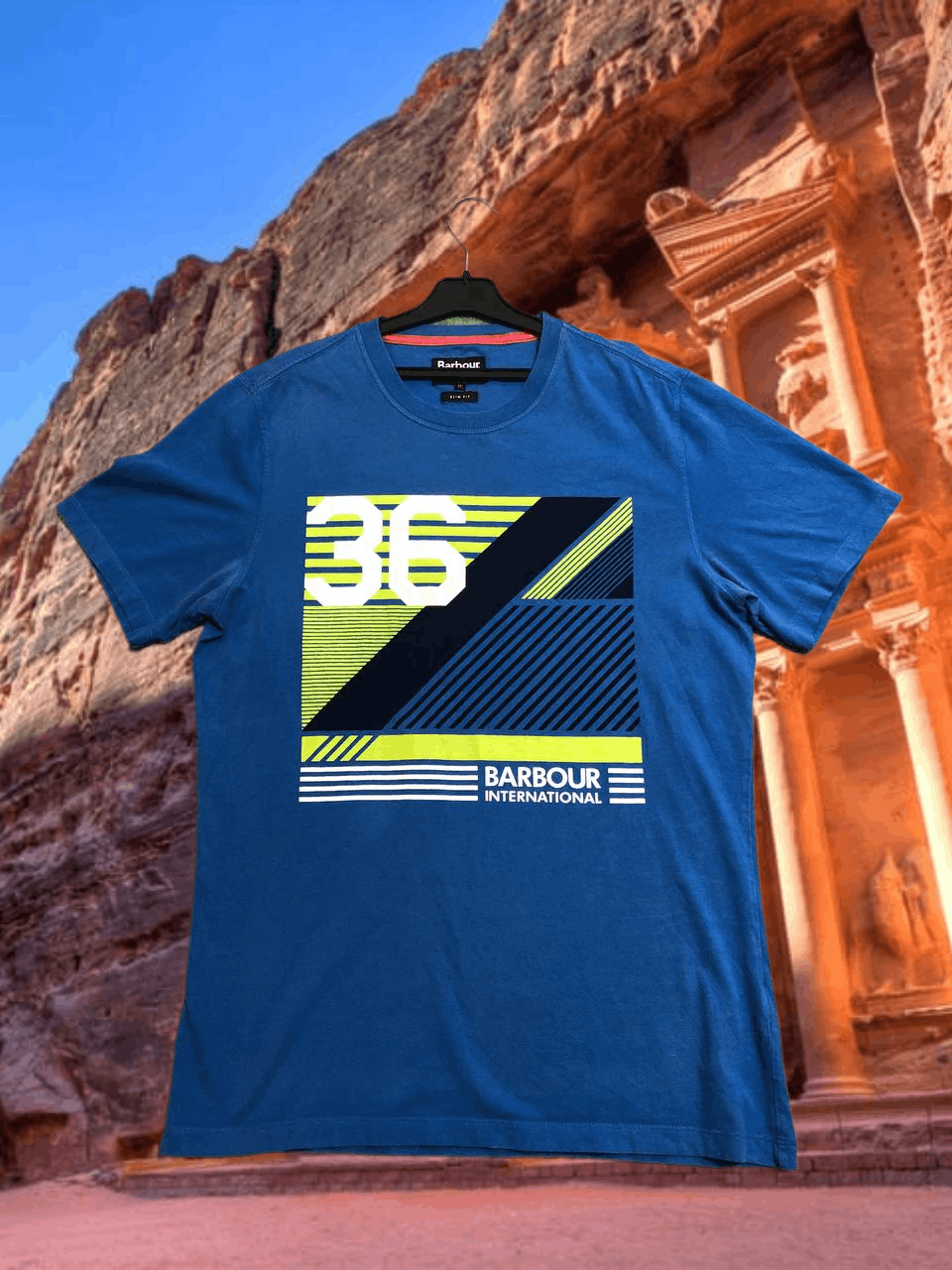 Barbour Vintage T-Shirt Barbour blue big logo luxury Y2K slim fit Size US M / EU 48-50 / 2 - 1 Thumbnail