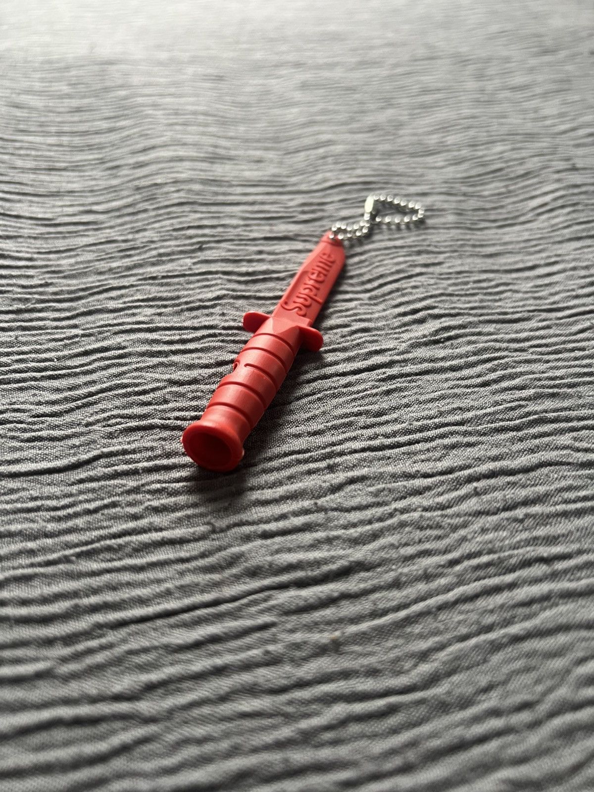 Supreme Supreme Ka Bar Emergency Whistle Keychain Red Size ONE SIZE - 3 Thumbnail