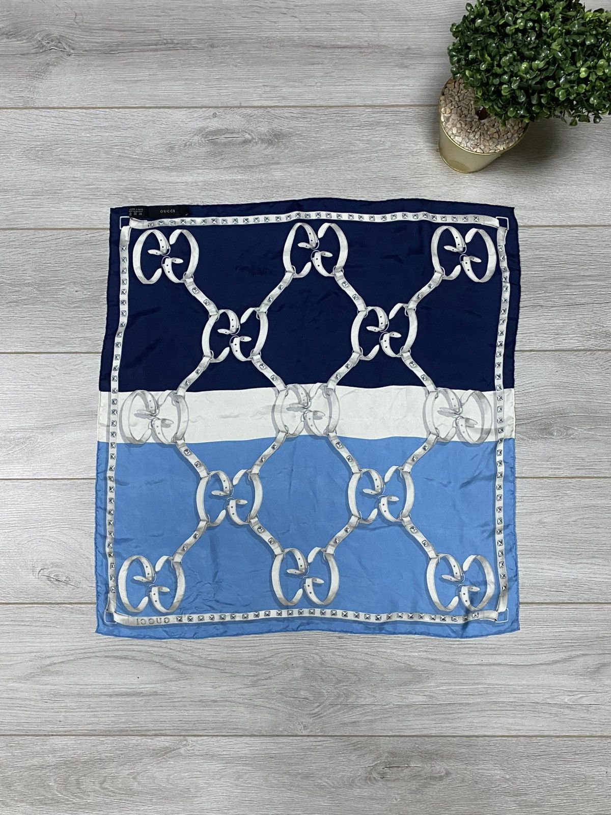 Gucci Gucci big GG monogram silk square scarf RARE Size ONE SIZE - 1 Thumbnail