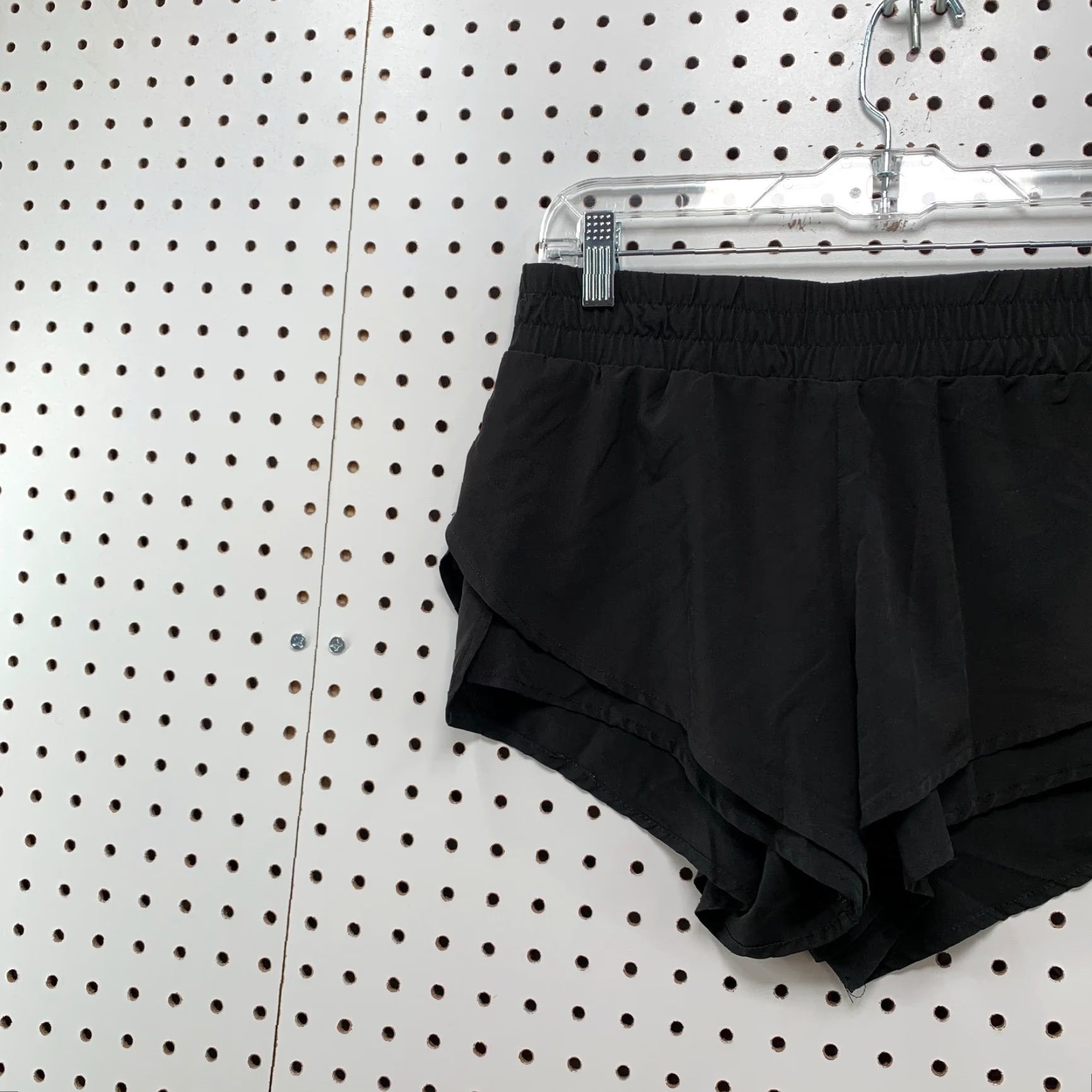 Fabletics VINTAGE Fabletics Women's Shorts Athletic Activewear Size M Black 3-inch Inseam Yoga Running Size 29" - 2 Thumbnail