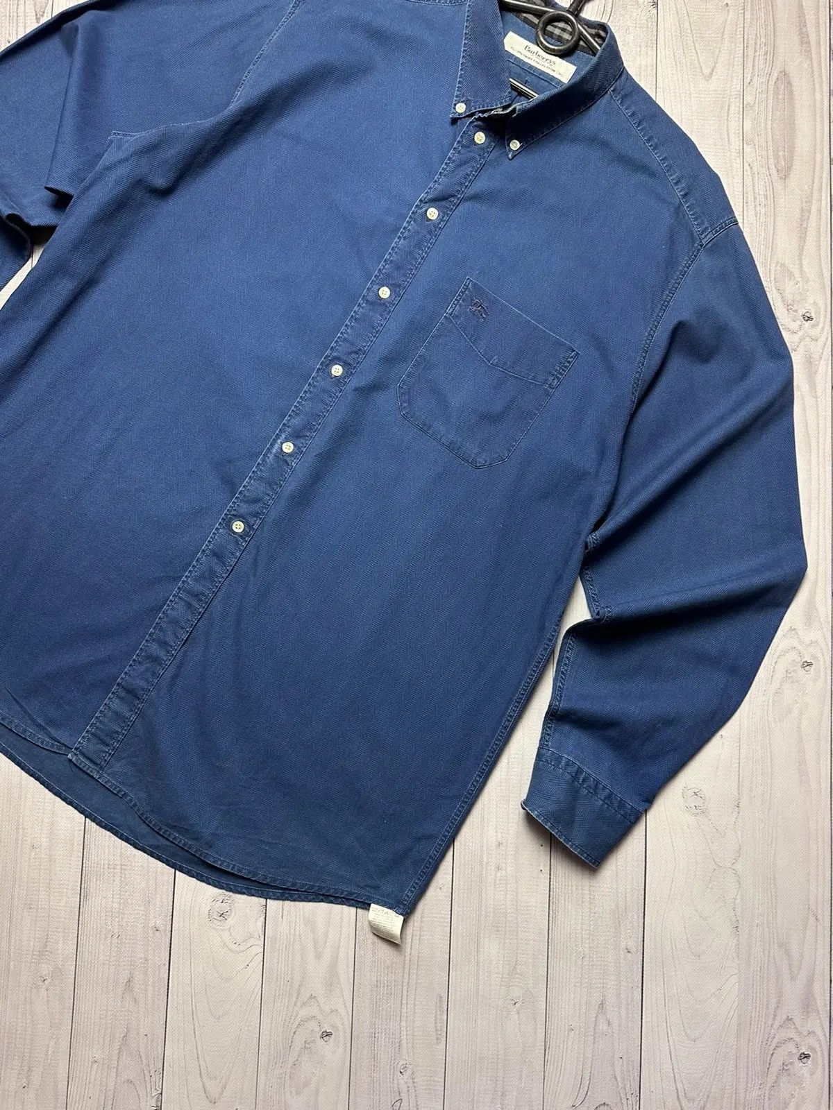 Burberry Vintage Burberry's shirt blue denim plaid size XL logo Size US XL / EU 56 / 4 - 2 Thumbnail
