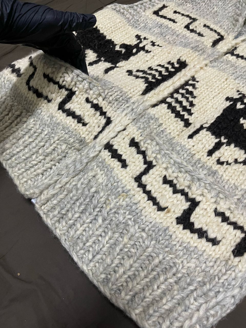 Vintage Kanata 'Deer' Virgin Wool Vest Full Zipper
