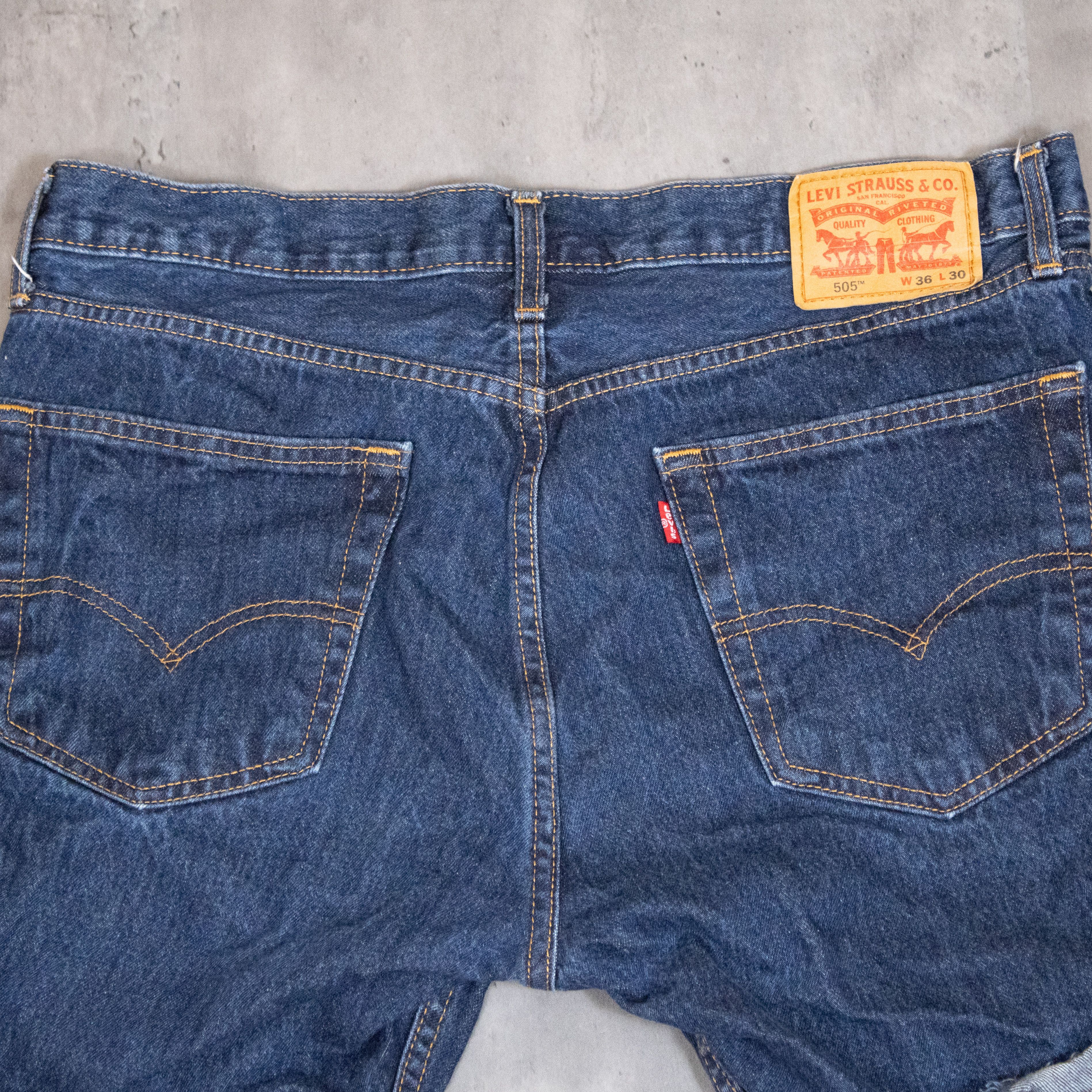 Levi's Levis Cut Off Baggy Indigo Distressed Jorts Shorts Size US 36 / EU 52 - 14 Thumbnail