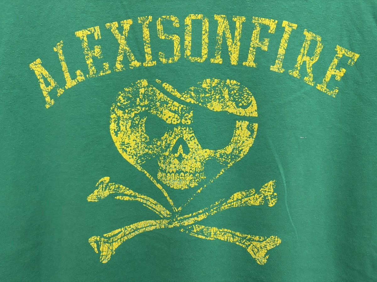 Band Tees VINTAGE ALEXISONFIRE POST HARDCORE BAND EARLY ERA TEE RARE Size US L / EU 52-54 / 3 - 5 Thumbnail