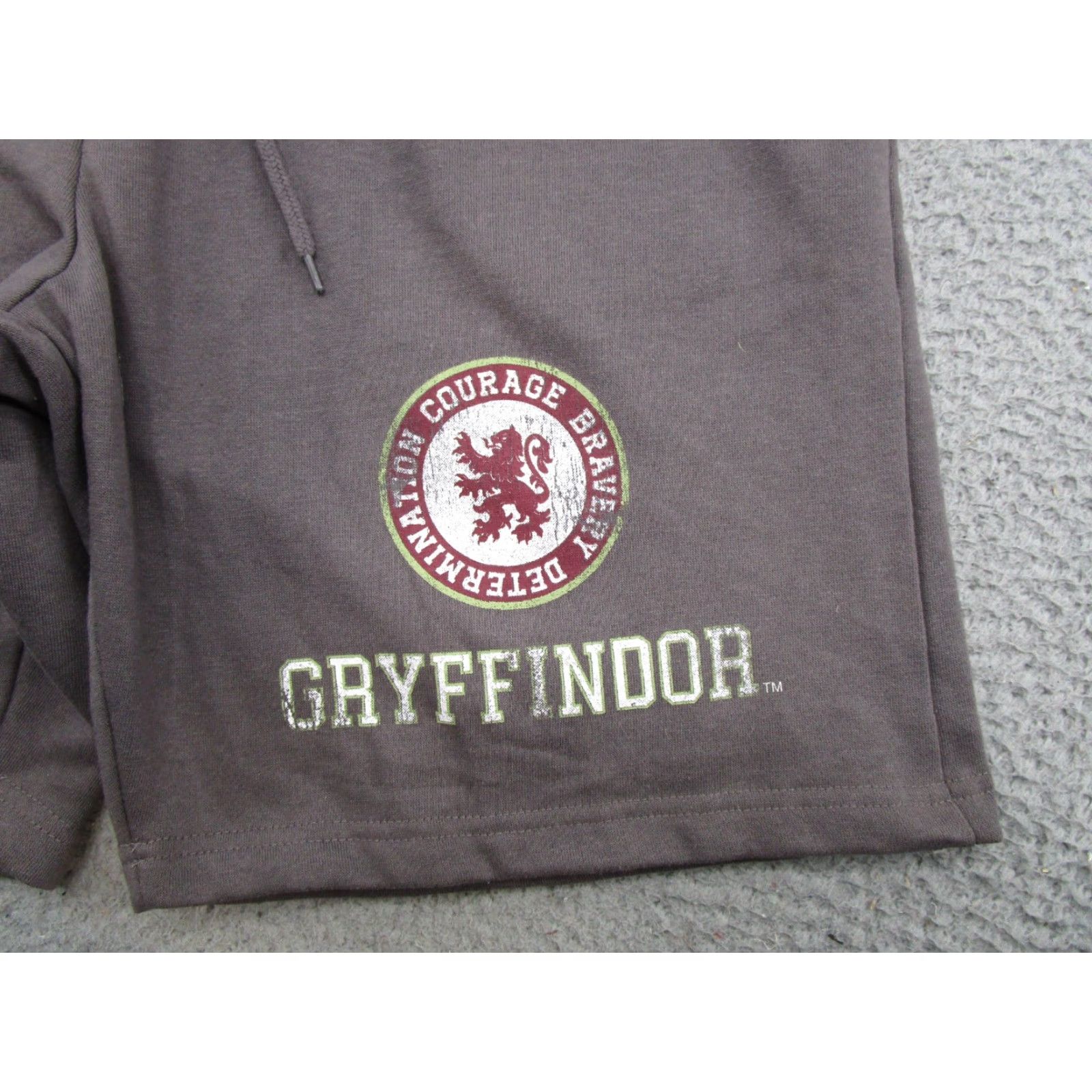 Vintage Universal Studios Shorts Mens L Harry Potter Quidditch Sweat NEW GRYFFINDOR Size US 33 - 2 Thumbnail