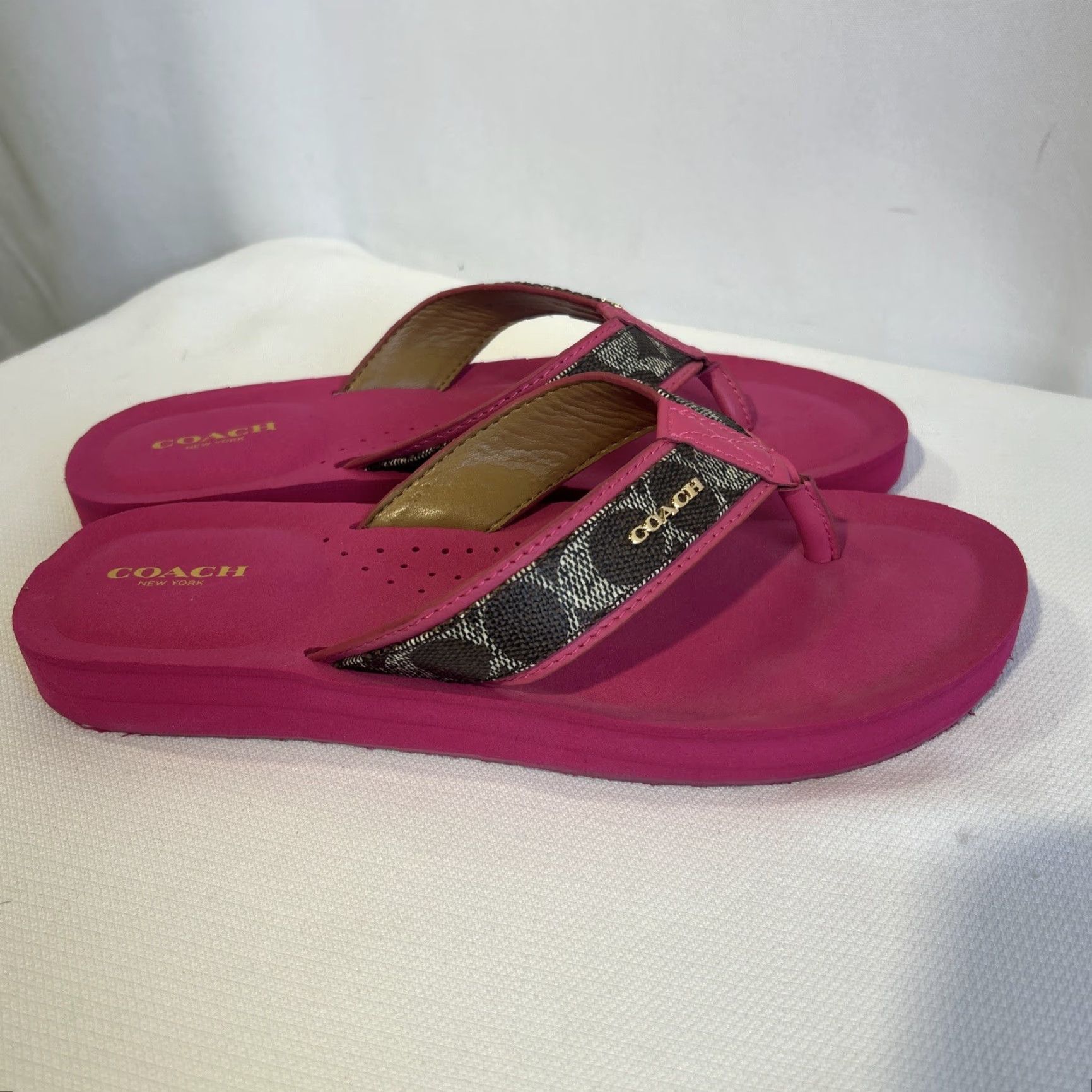 Coach Coach Judy Brown Pink Flip Flops Women’s 9.5 Sandal B Leather Slip On Casual Womens Size US 10 / IT 40 - 6 Thumbnail
