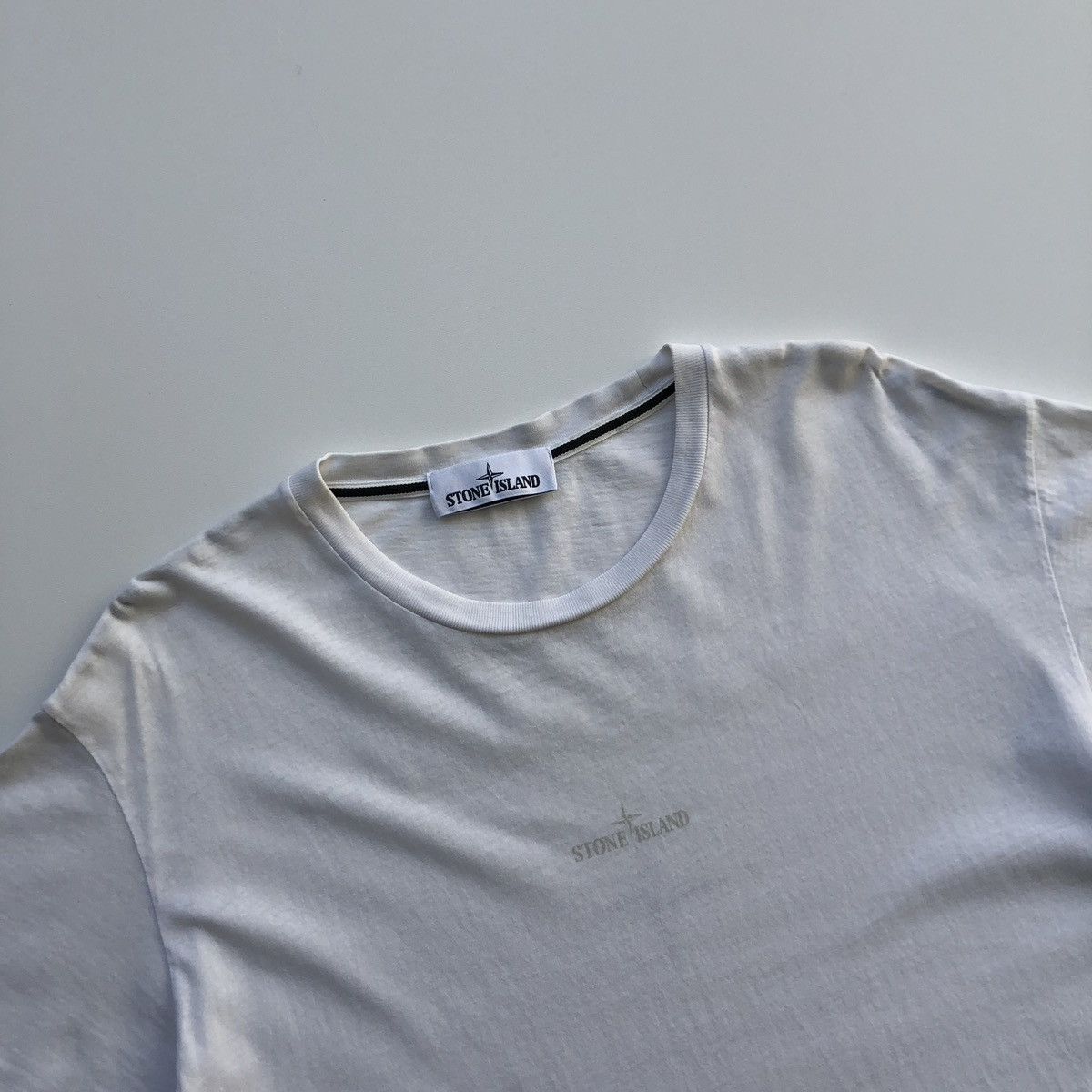 Stone Island Stone Island Graphic Eight Logo Reflective Archive T-Shirt Size US XL / EU 56 / 4 - 2 Thumbnail