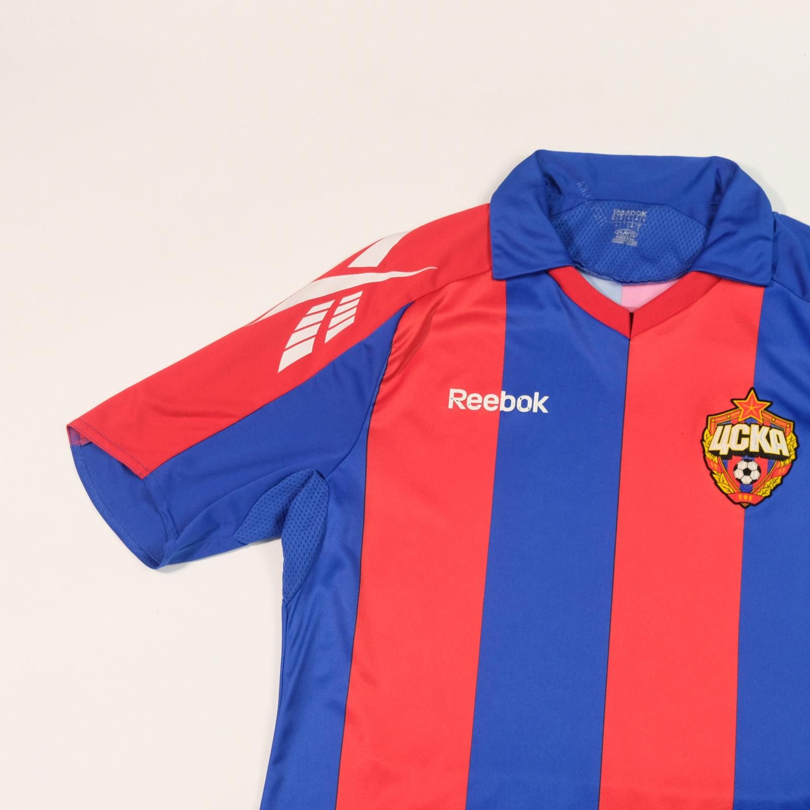 Reebok 2010 CSKA Moscow Home Shirt Reebok (S/M) Size US S / EU 44-46 / 1 - 3 Thumbnail