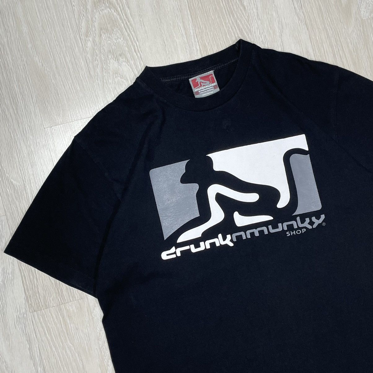 DrunknMunky Drunkn Munky Tee Black Puff Print SK8 Y2K Street Size US L / EU 52-54 / 3 - 2 Thumbnail