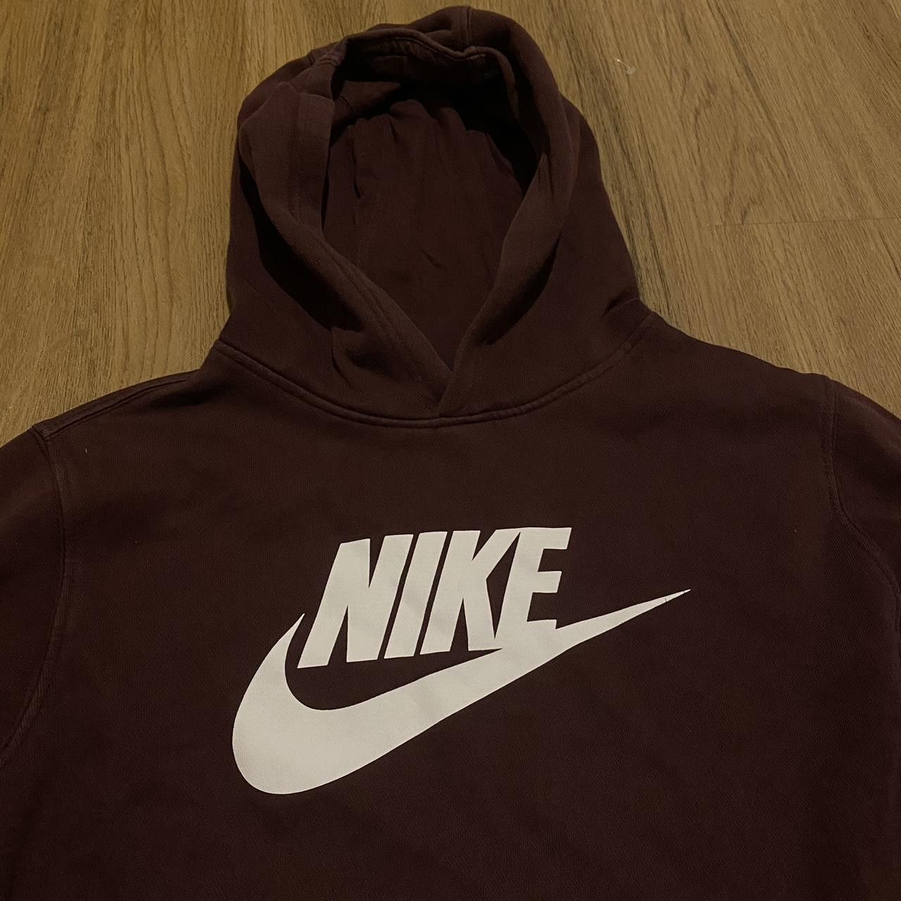 Nike Burgundy Nike hoodie with white accents Sportswear Size US S / EU 44-46 / 1 - 2 Thumbnail