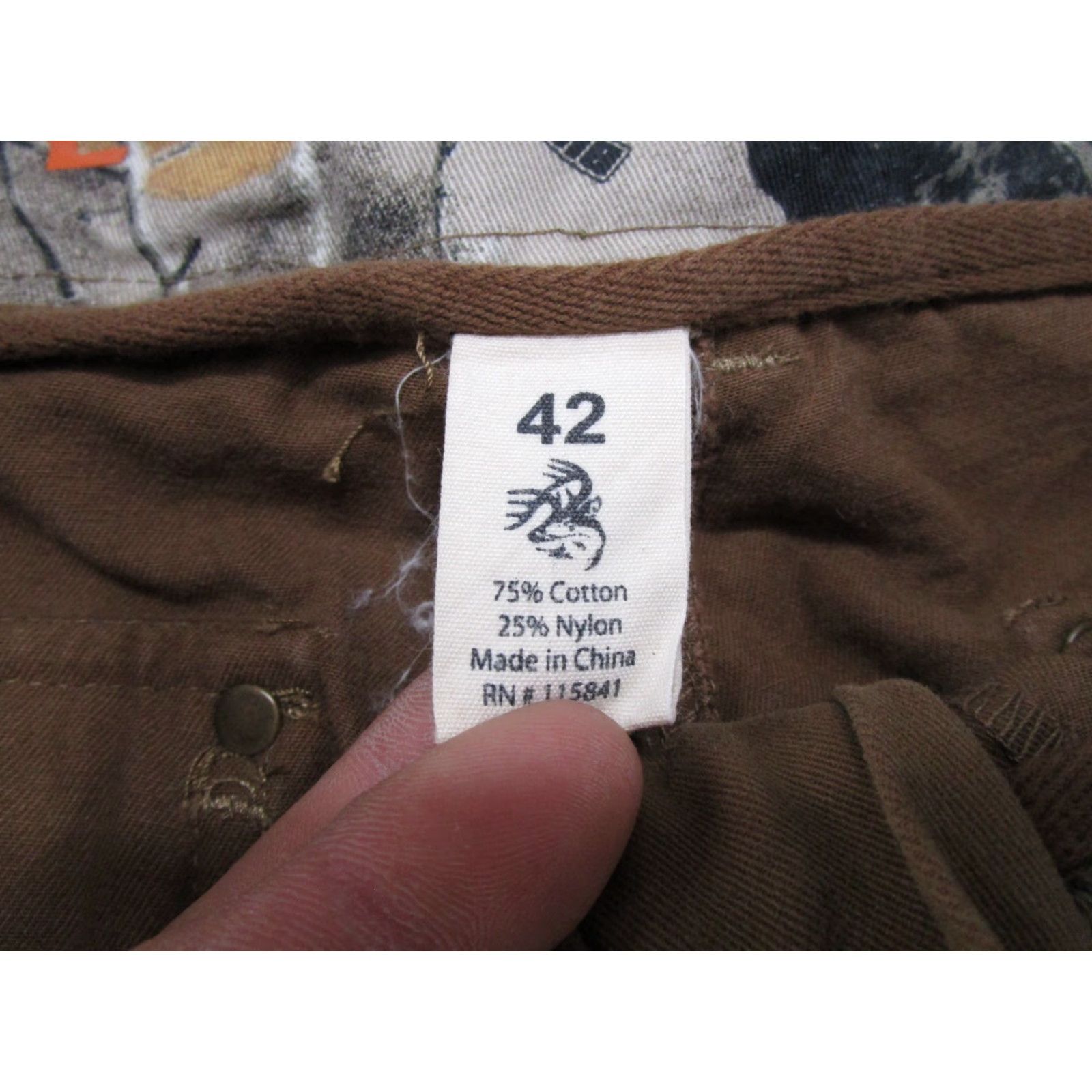 Vintage Legendary Whitetails Mens Cargo Shorts Size 42 Camo Trim Outdoors Hunting Hiking Size US 42 / EU 58 - 2 Thumbnail