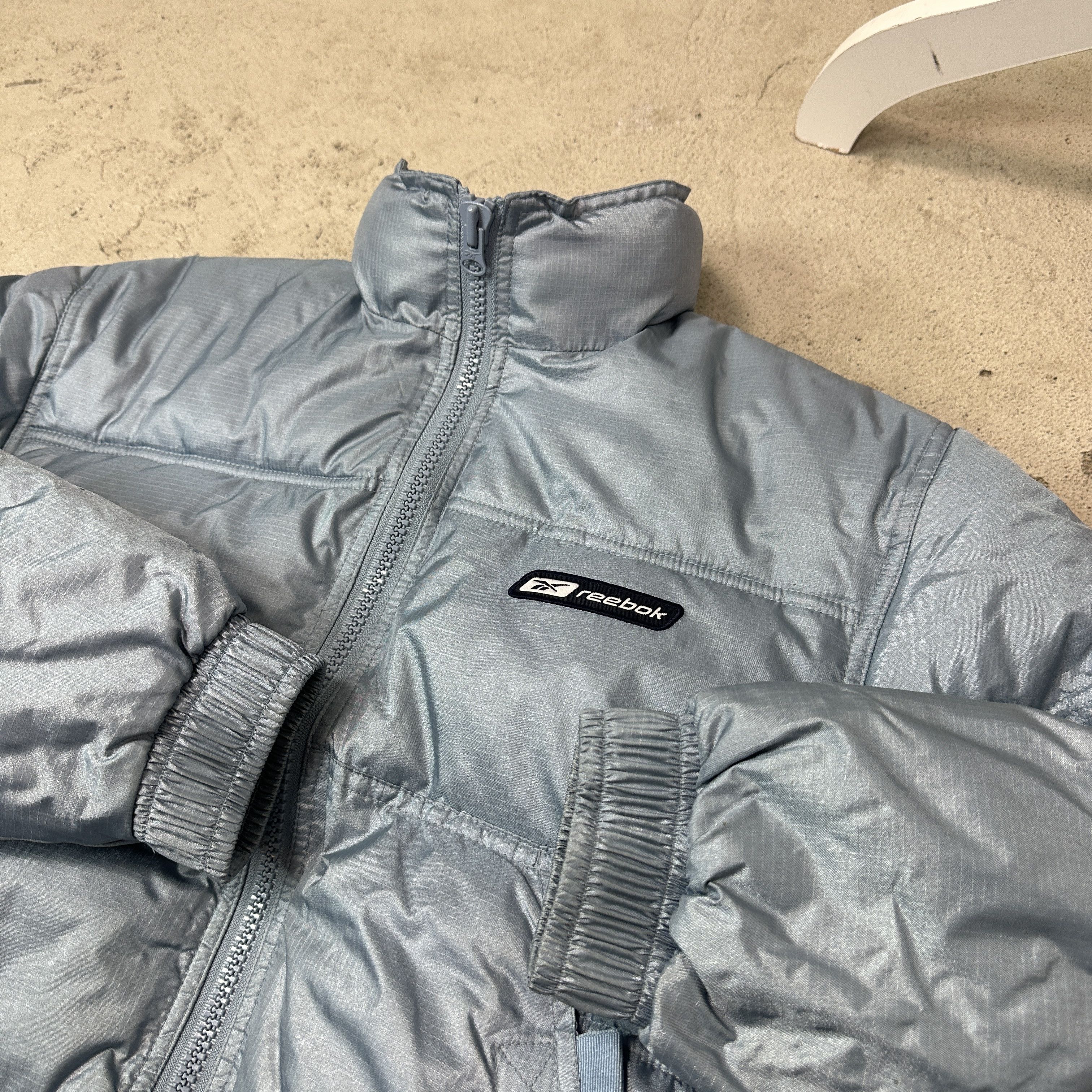 Reebok Vintage Reebok Puffer Babyblue Down Jacket Y2K Size XS / US 0-2 / IT 36-38 - 4 Thumbnail