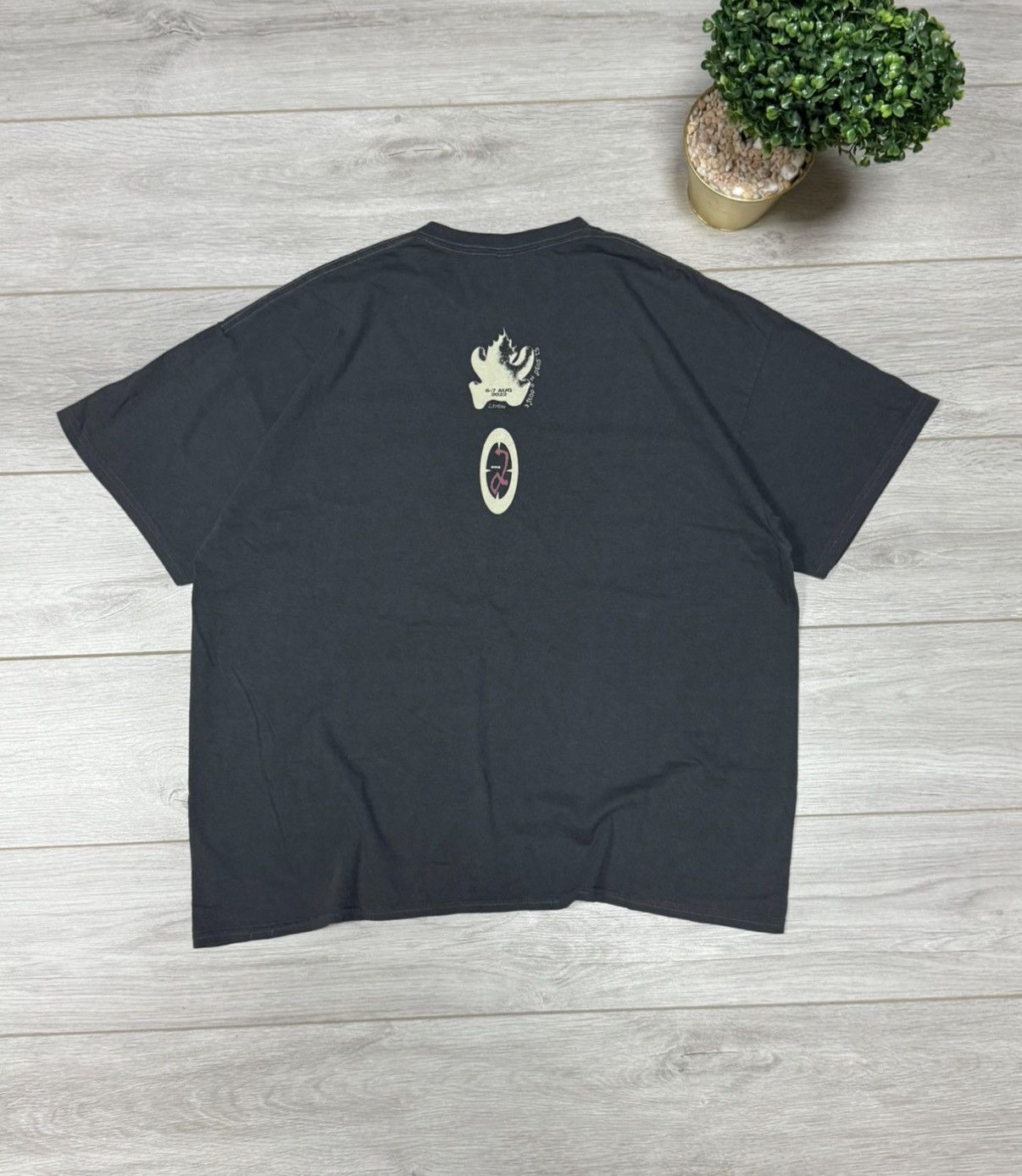 Travis Scott Travis Scott A Sight To See O2 Live Tee Size US XL / EU 56 / 4 - 5 Thumbnail