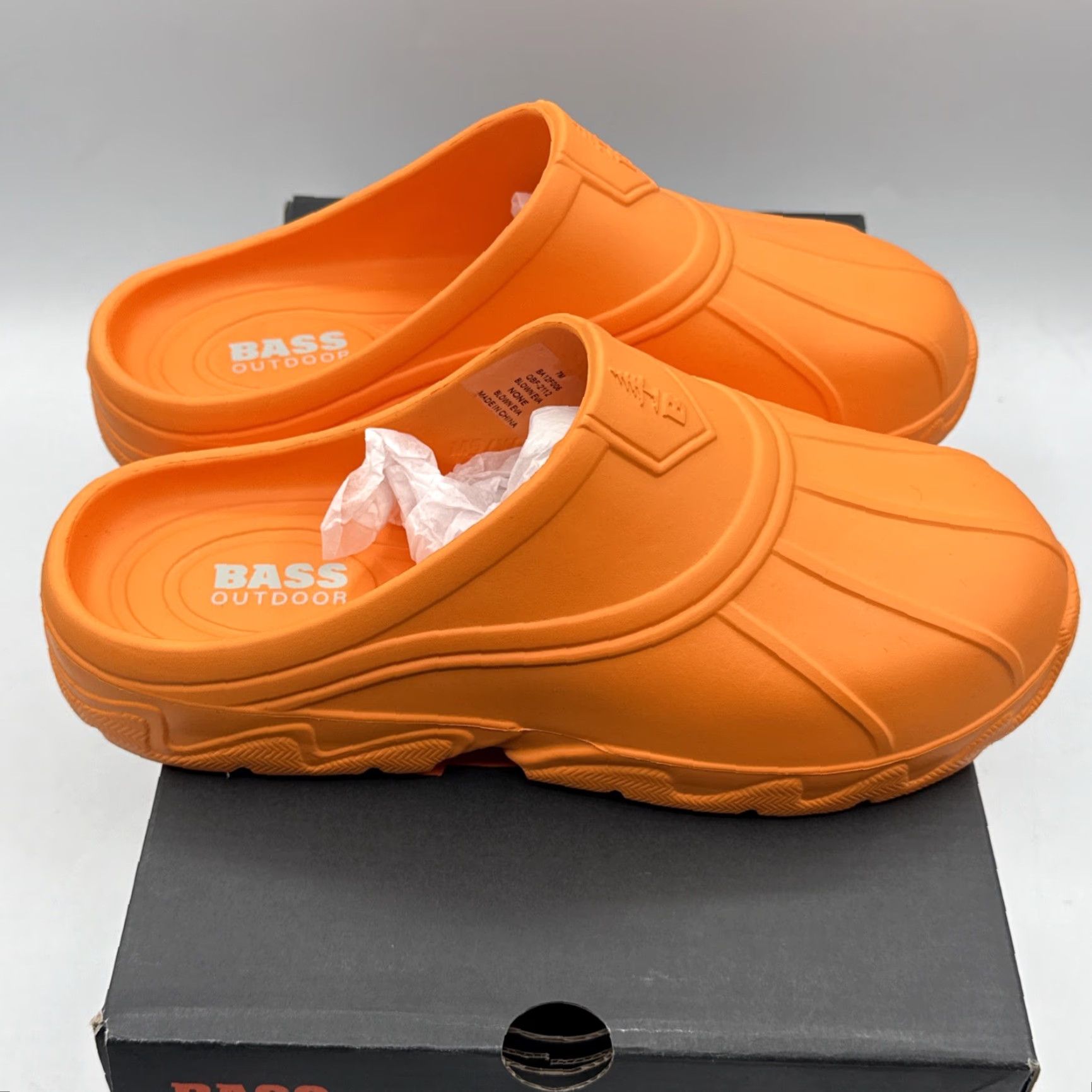 Vintage BASS OUTDOOR Men's Slide Sandal - Size M6 W7 - Flame Orange - Lightweight, Water Resistant, Casual Size ONE SIZE - 7 Thumbnail