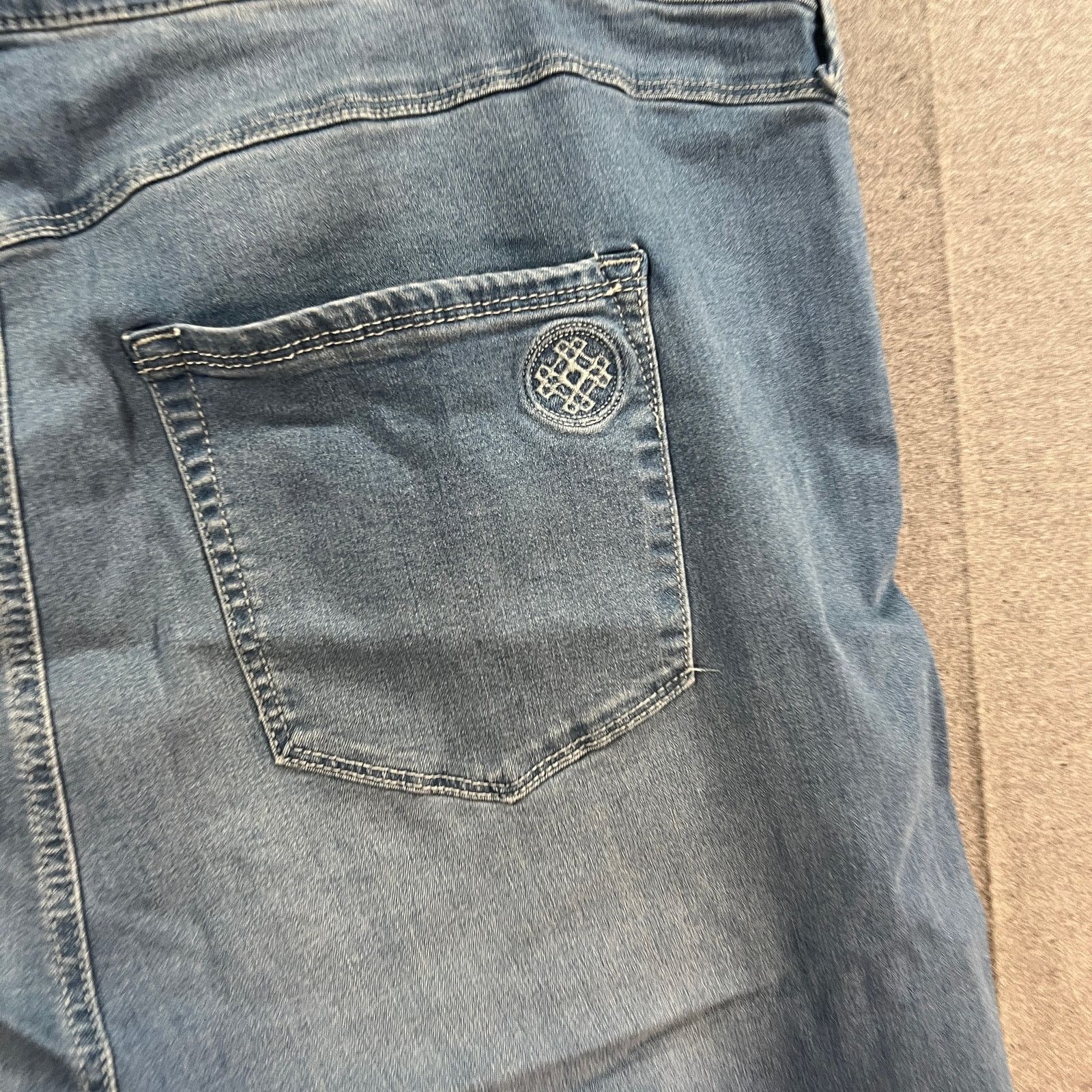 Other Laurie Felt Silky Denim The Easy Skinny Jeans - Indigo Light Size 42" / US 20 - 7 Thumbnail