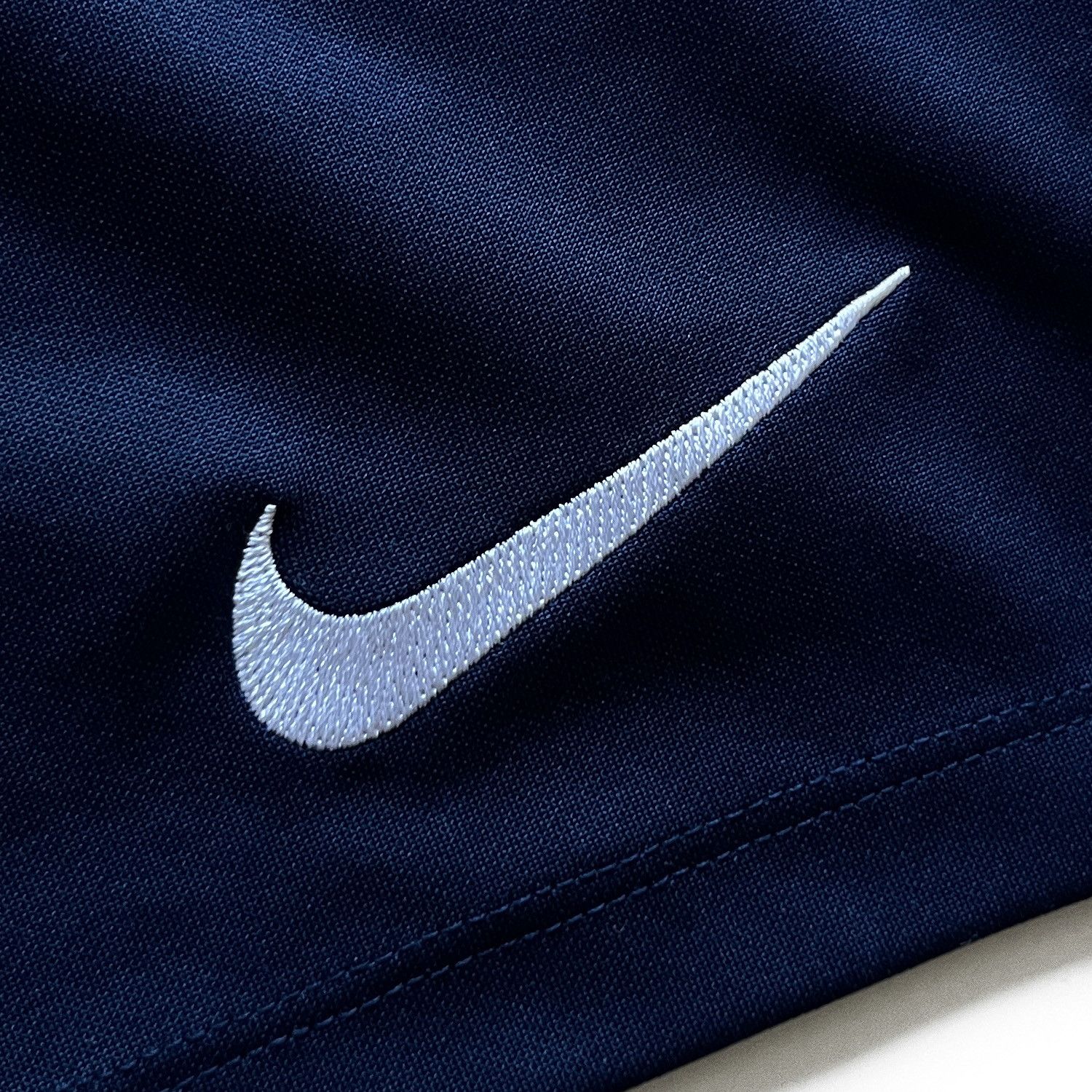 Nike DRI-FIT Swoosh Shorts/Trunks in Navy Size US 30 / EU 46 - 2 Thumbnail