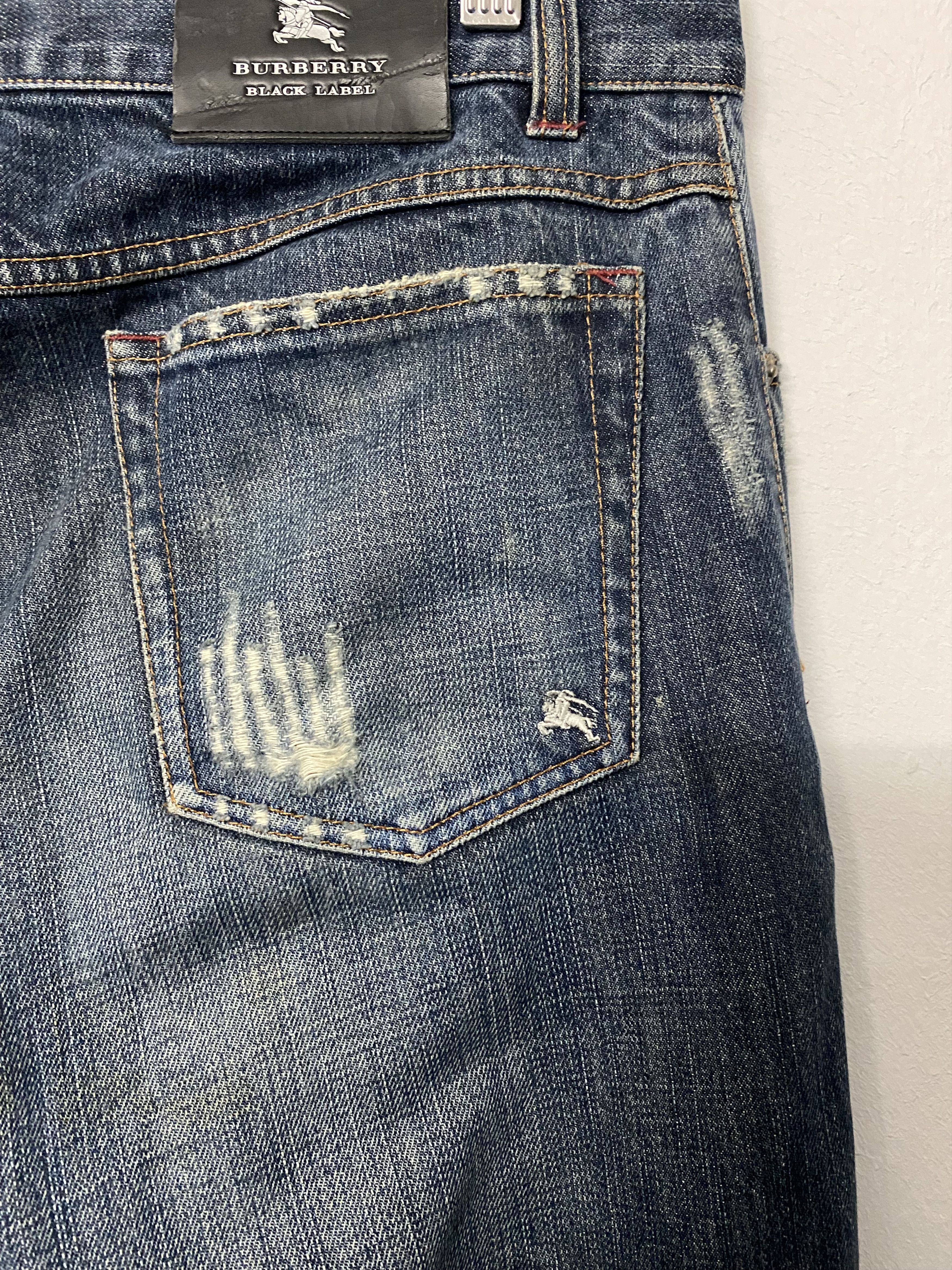 Burberry Burberry Black Label Distressed Nova Check Denim Jeans Size US 33 - 10 Thumbnail