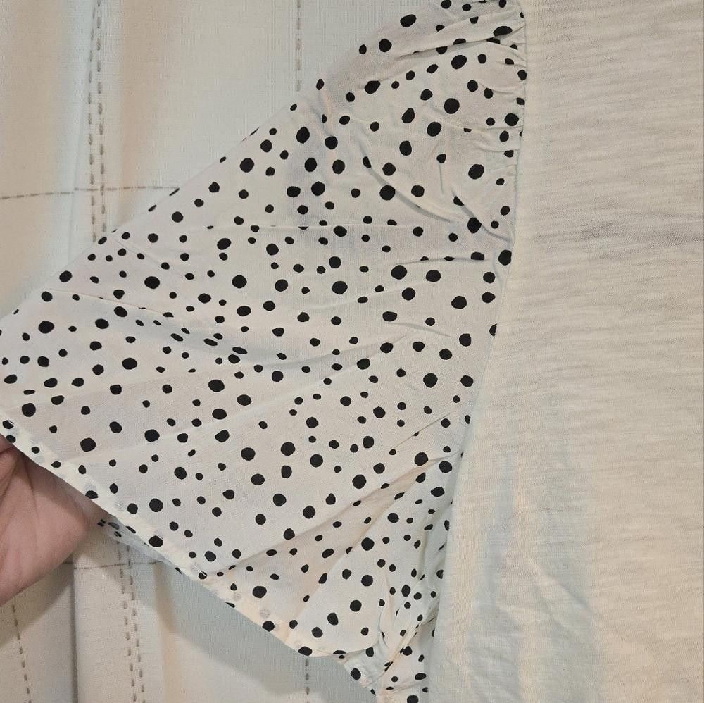 Designer Anthropologie by T.La Dotted Sleeved Top Size XXS / US 00 / IT 34 - 2 Thumbnail