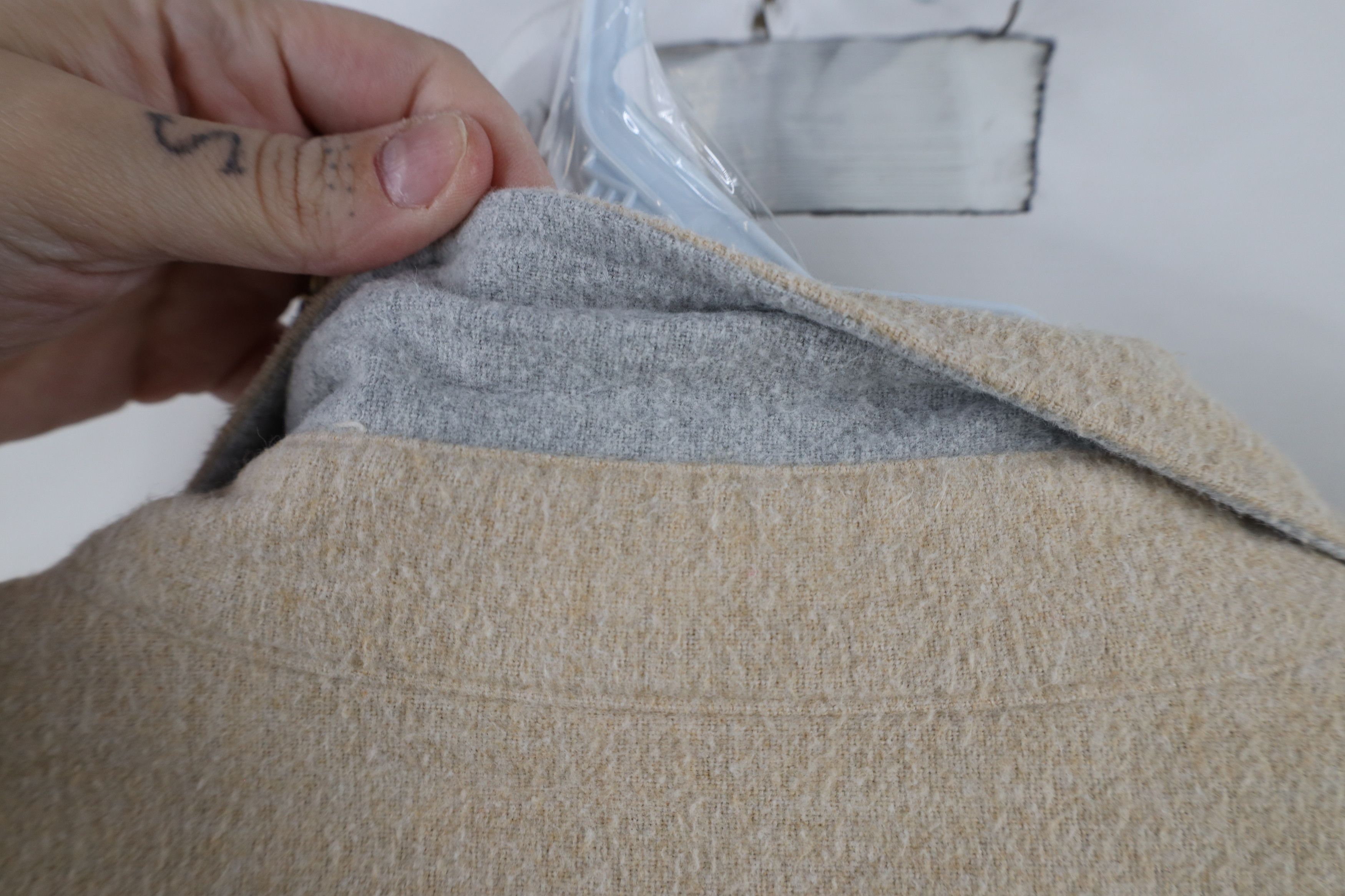 Vintage Vintage 90s Streetwear Chamois Cloth Button Shirt Beige Tan Size US XXL / EU 58 / 5 - 8 Thumbnail