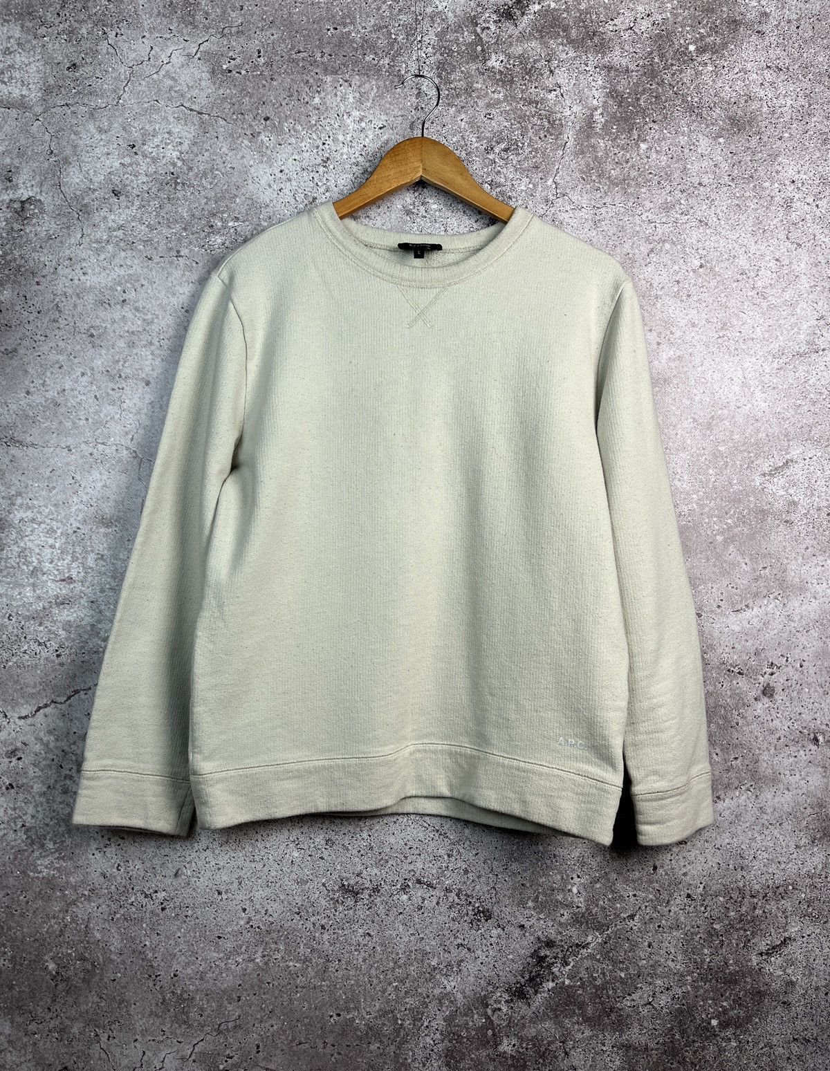 A.P.C. A.P.C. Logo Sweatshirt Size L / US 10 / IT 46 - 1 Thumbnail