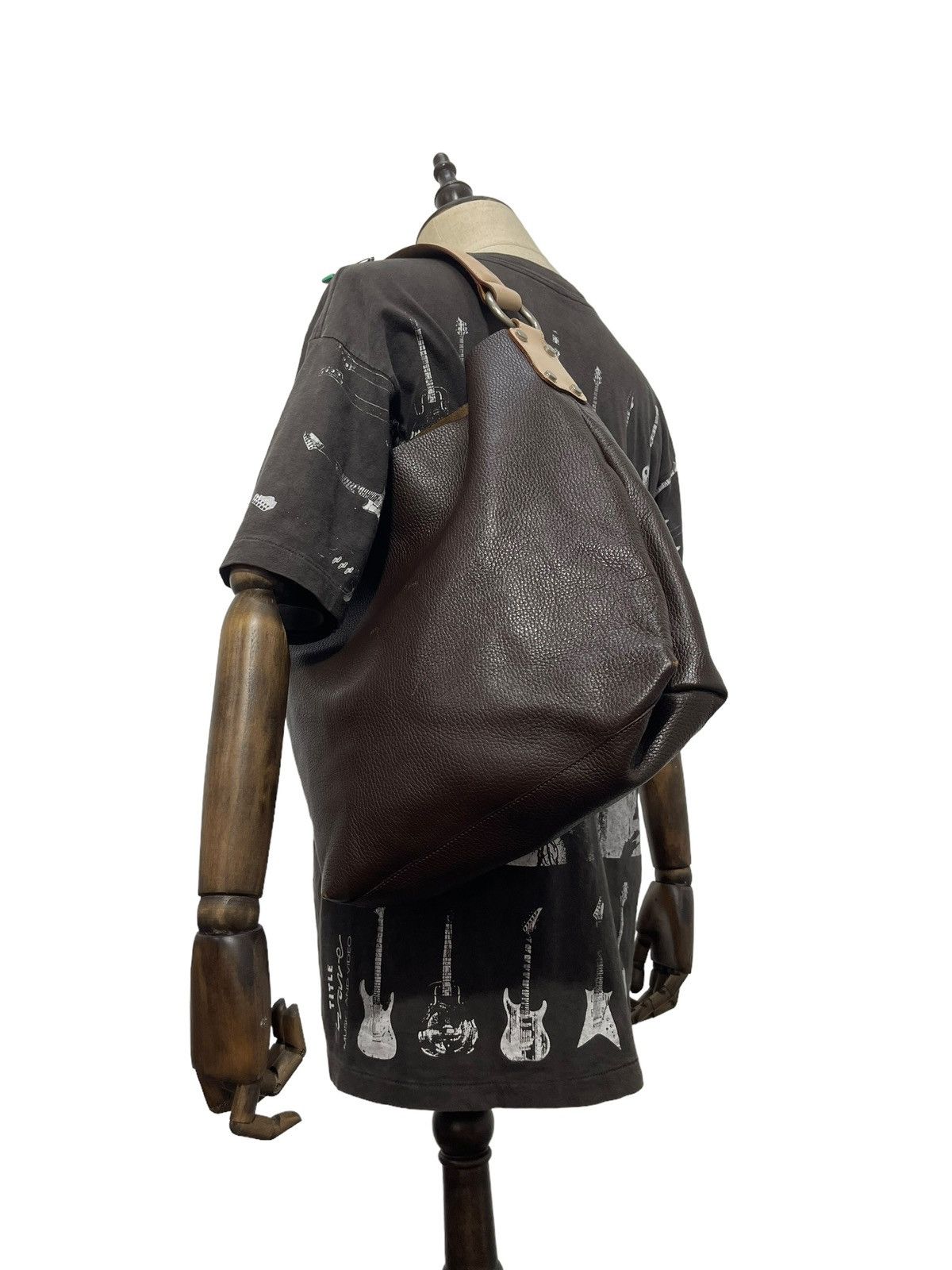 Genuine Leather Full Leather En Quete Italy Shoulder Bag 3🟩 Size ONE SIZE - 1 Thumbnail