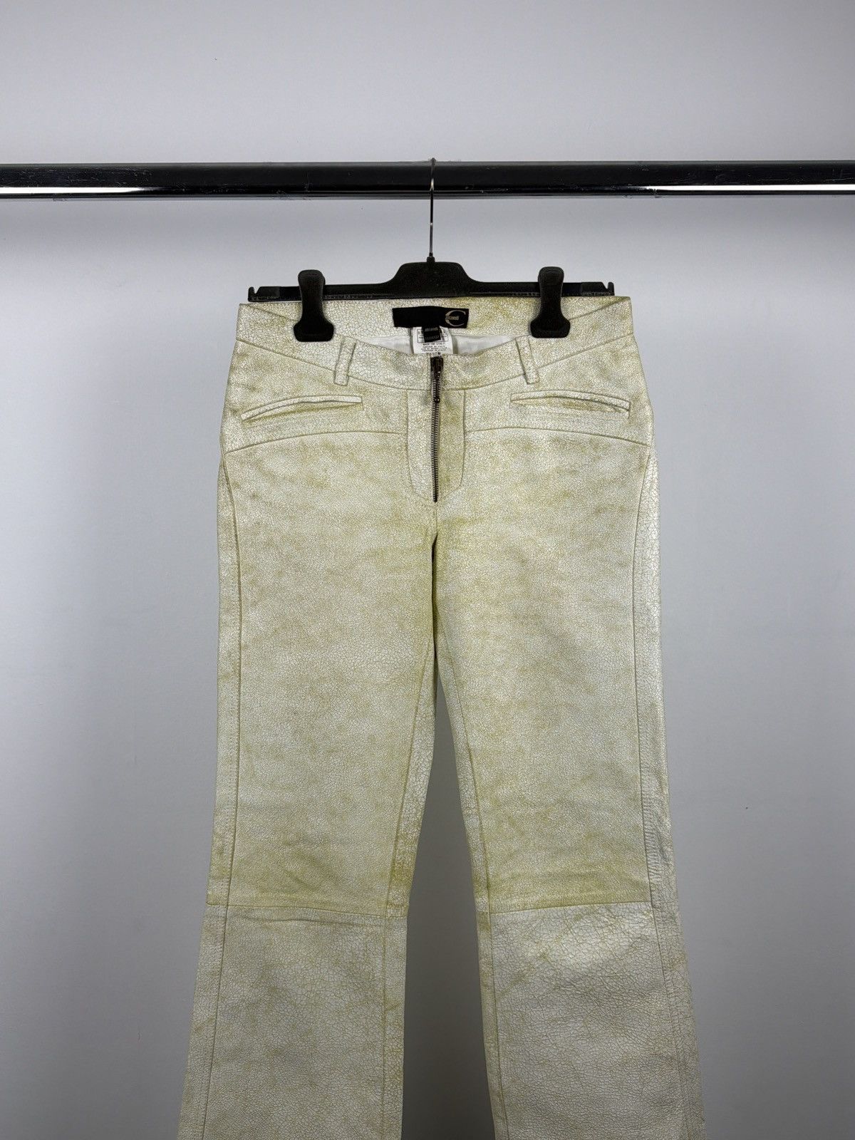 Roberto Cavalli Roberto Cavalli 2000’s Cracked Leather Flared Biker Pants Size 27" / US 4 / IT 40 - 3 Thumbnail