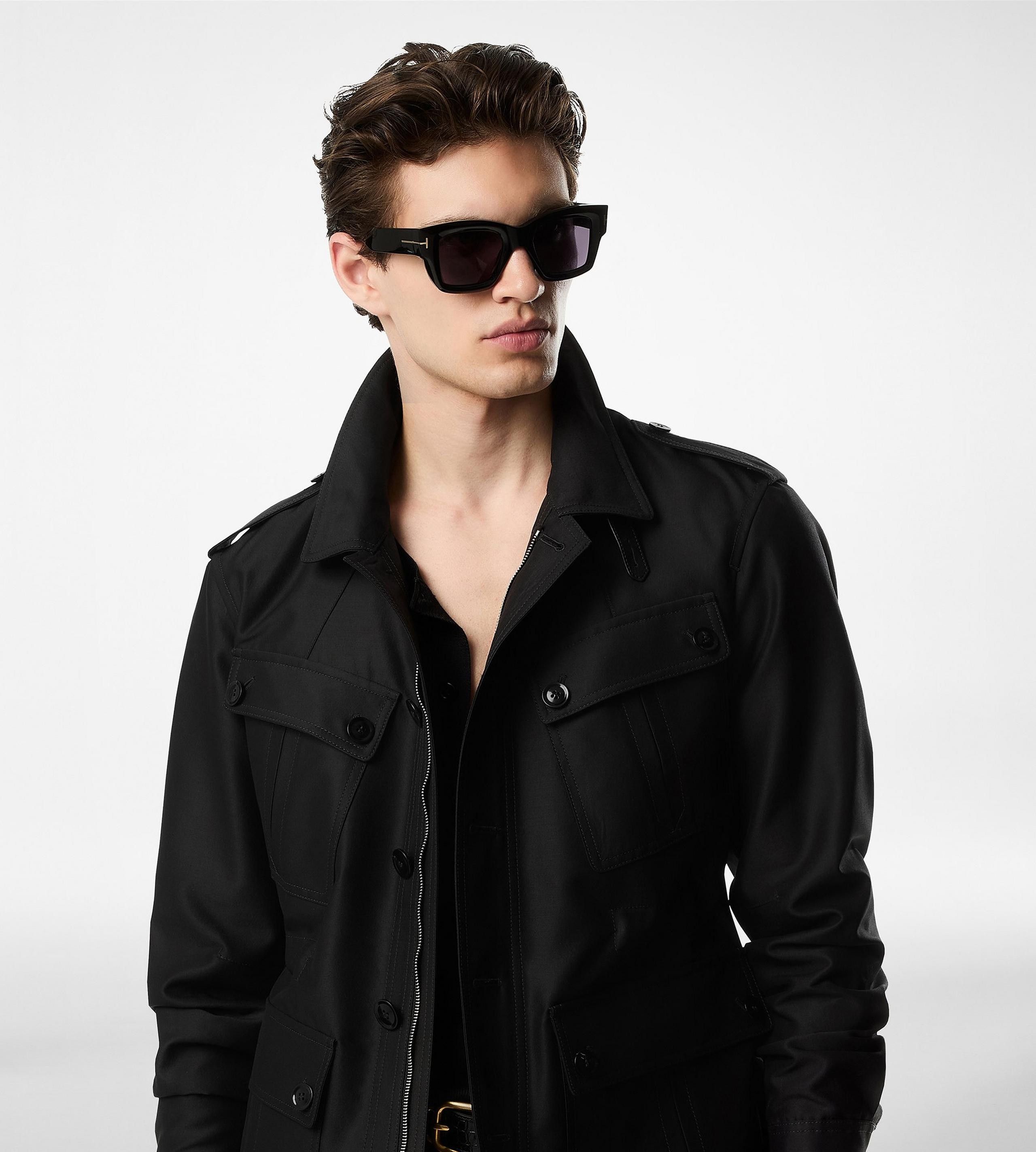 Tom Ford o1w1db10925 OJM011 Wool Safari Jacket in Black Size US L / EU 52-54 / 3 - 2 Thumbnail