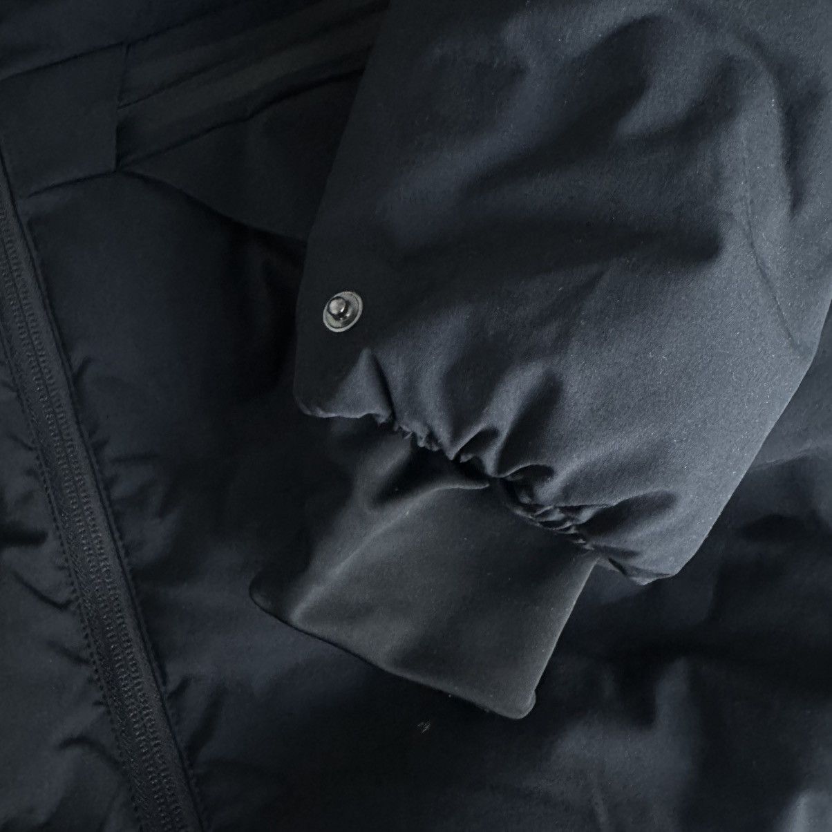 Other Seven Layer Extreme Cold Down Parka Size US M / EU 48-50 / 2 - 3 Thumbnail
