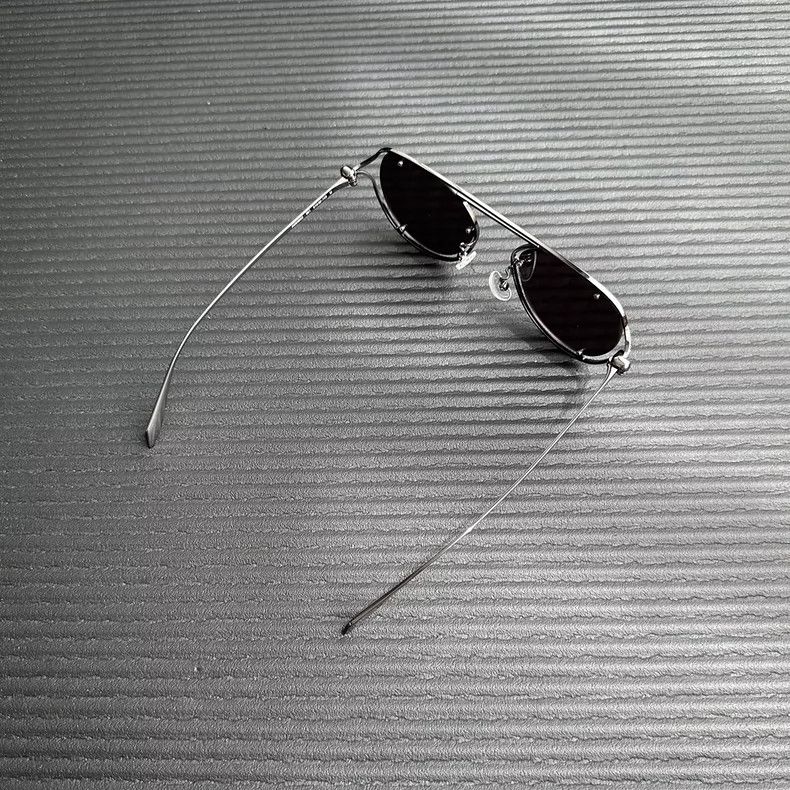 Alexander McQueen Alexander Mcqueen Sunglasses Size ONE SIZE - 4 Thumbnail