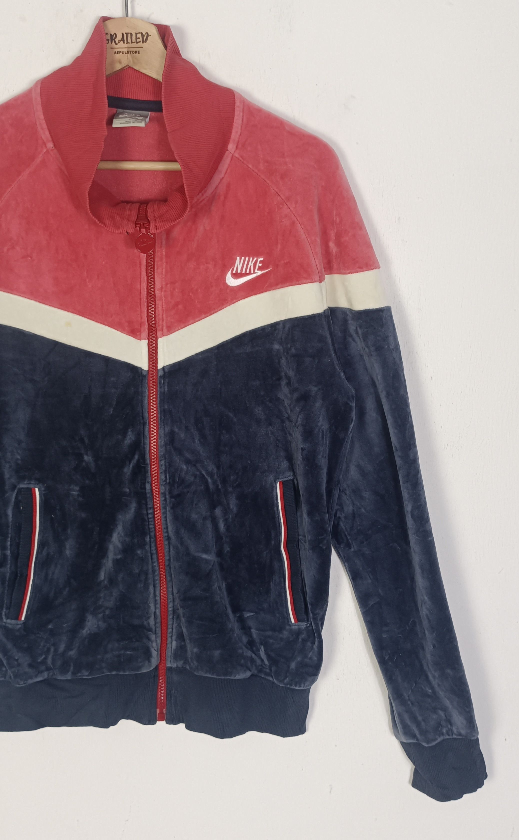 Nike 00's NIKE velour track jacket M with embroidered logo Size US M / EU 48-50 / 2 - 4 Thumbnail