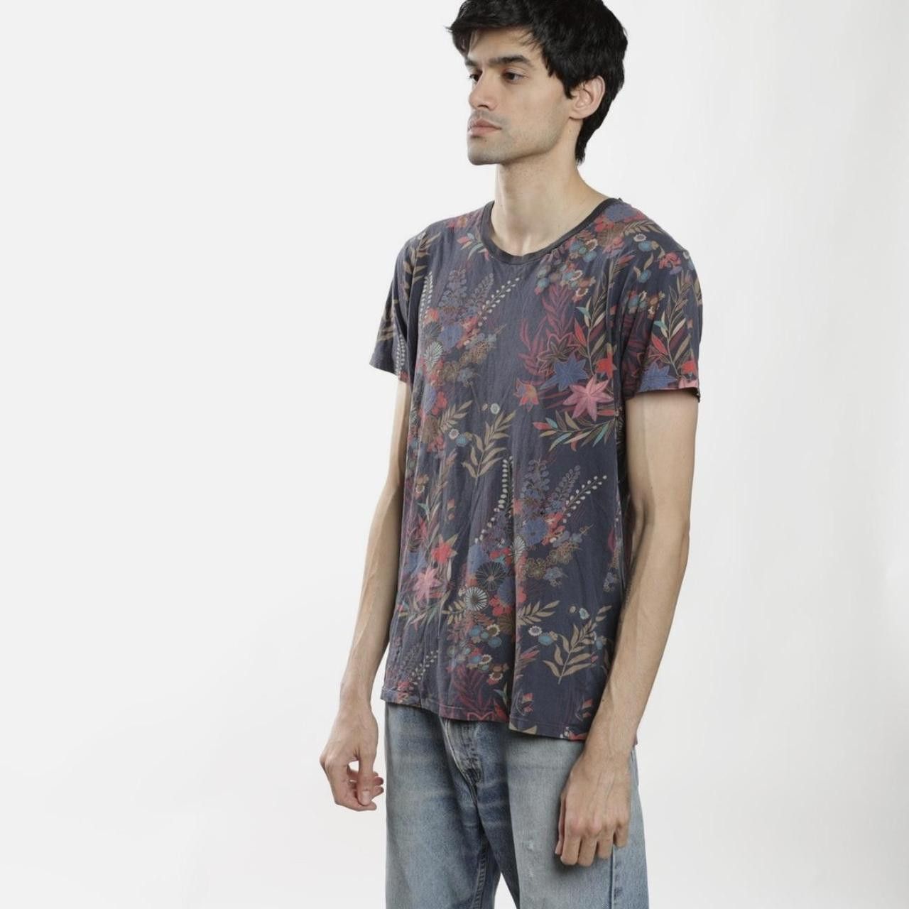 Marc by Marc Jacobs Marc by Marc Jacobs Men's S Floral Print T-Shirt Dark Navy Size US S / EU 44-46 / 1 - 1 Thumbnail