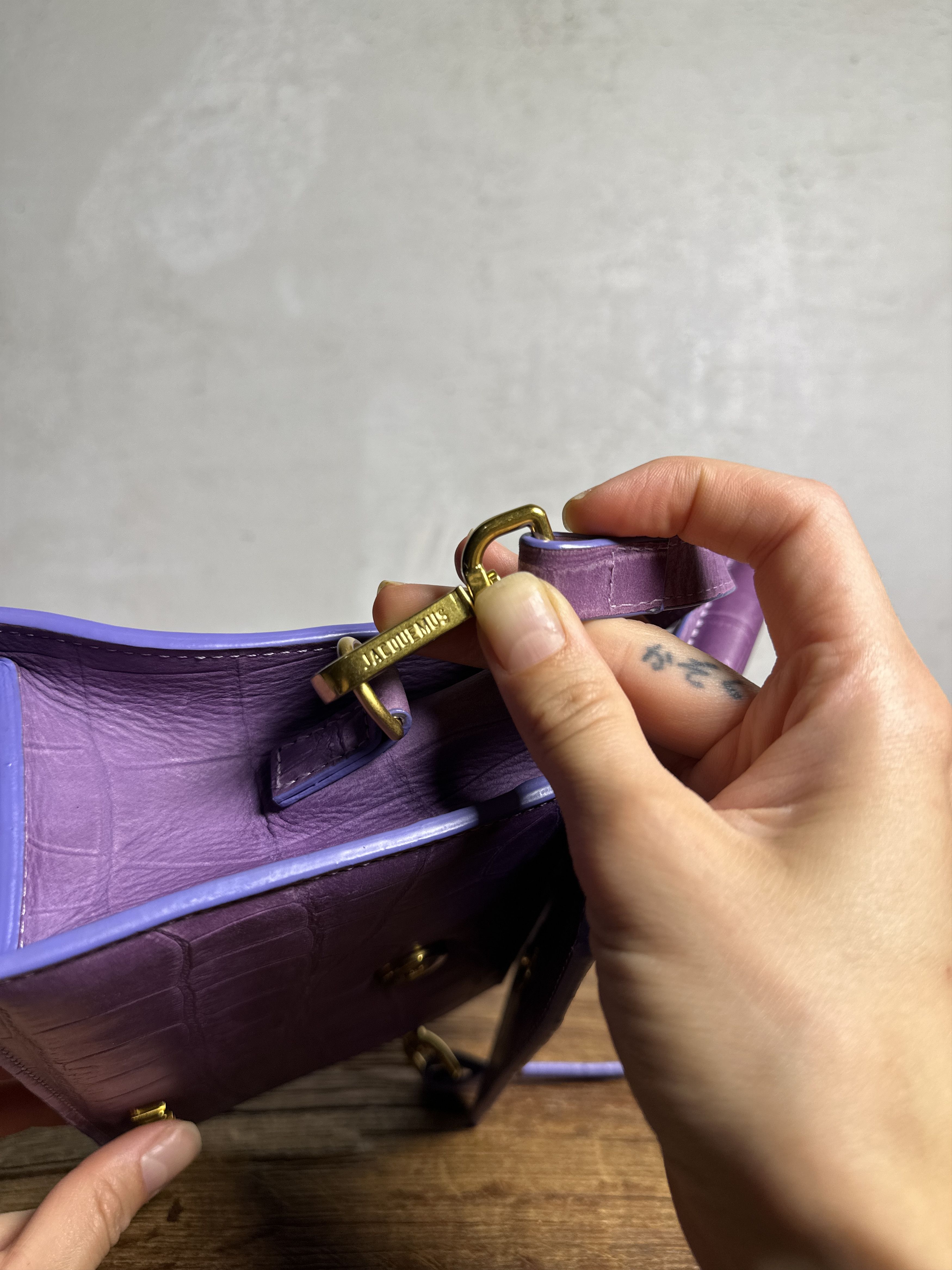 Jacquemus JACQUEMUS Le Chiquito Moyen Purple Croc Medium Bag Size ONE SIZE - 8 Thumbnail