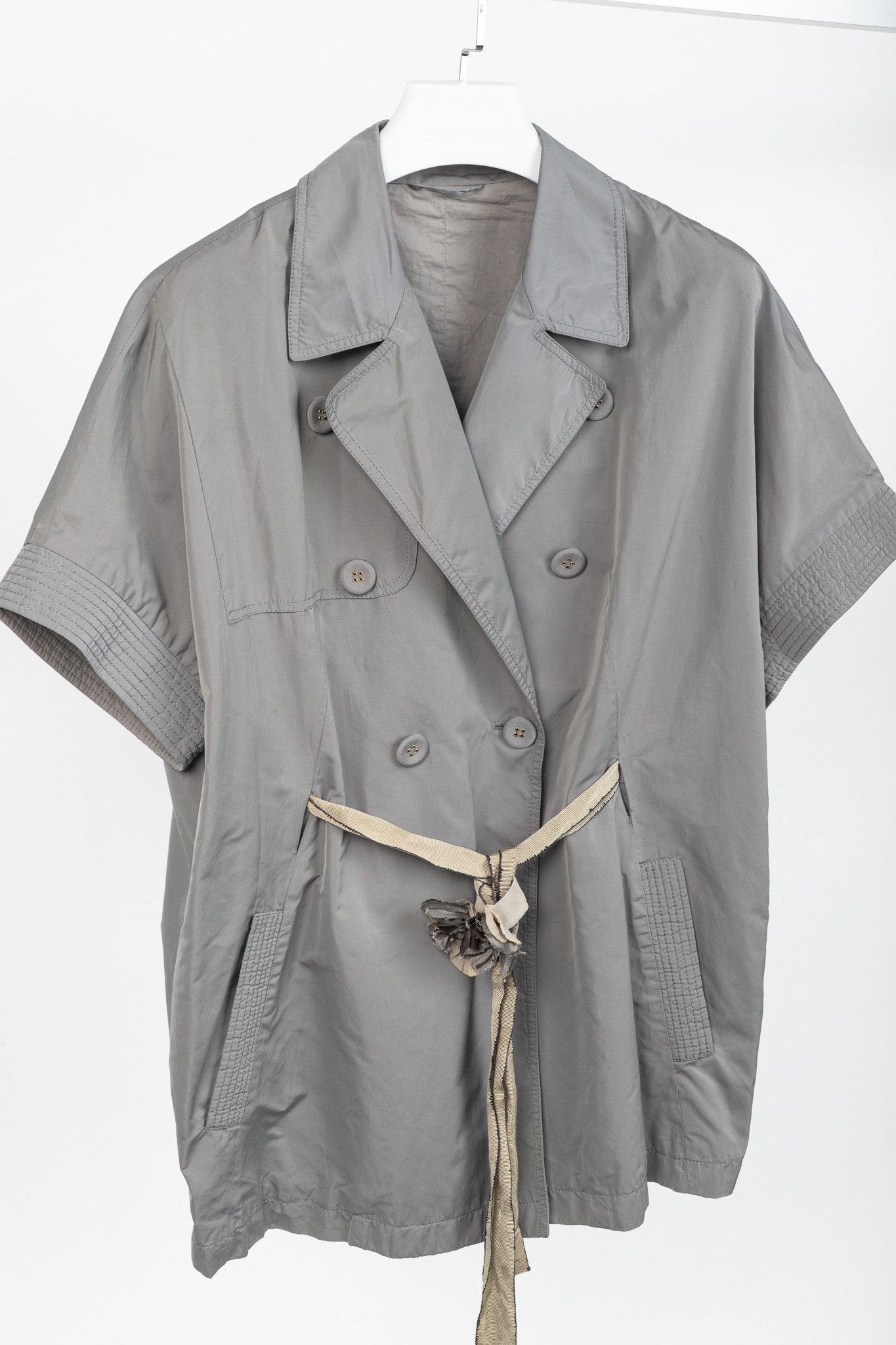Brunello Cucinelli Brunello Cucinelli Rosette-Belt Short-Sleeve Jacket Size XXL / US 16-18 / IT 52-54 - 3 Thumbnail