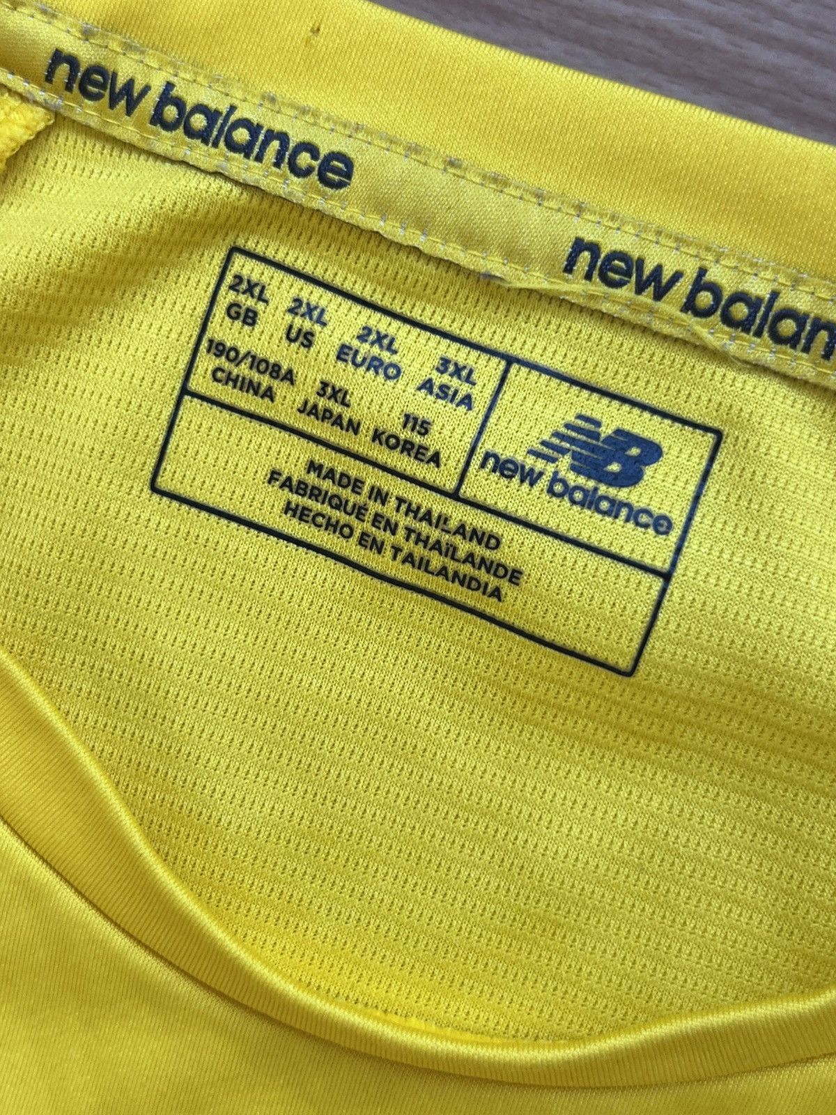 New Balance 2019/2020 Celtic Training Soccer Jersey Men’s Yellow XXL Size US XXL / EU 58 / 5 - 4 Thumbnail