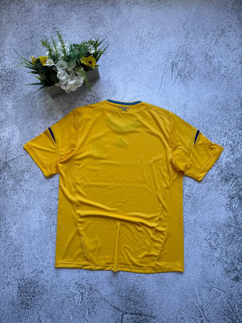 Adidas × Vintage 2011/2012 Ukraine National Adidas Home Soccer Jersey Kit Size US XL / EU 56 / 4 - 3 Thumbnail