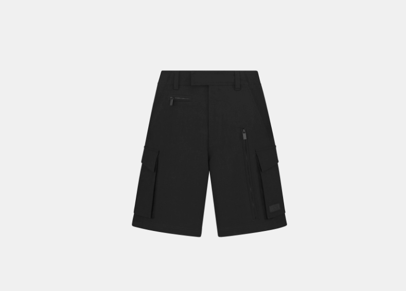 o1w1db11225 493C15 Cargo Bermuda Short in Black