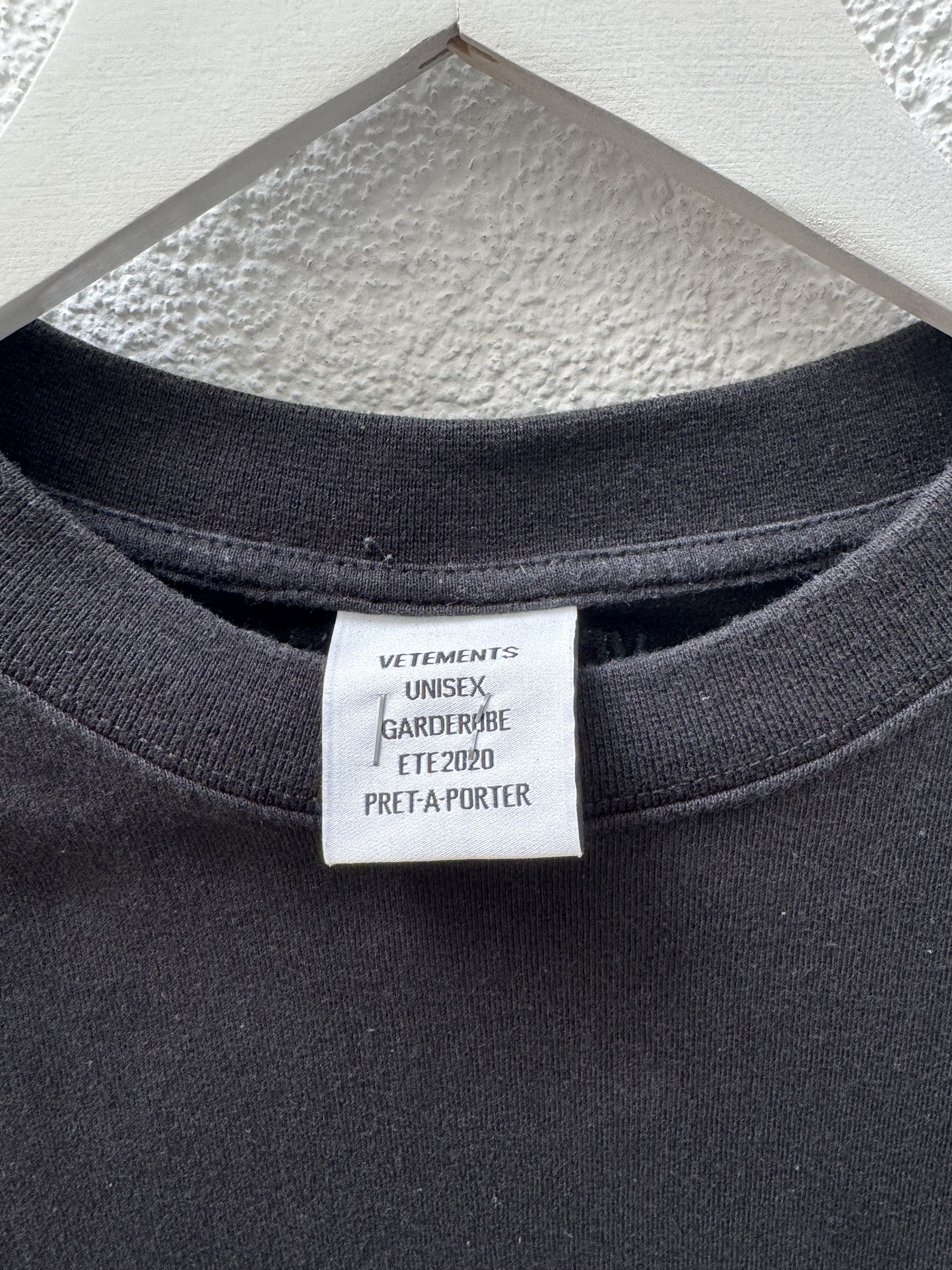 Vetements Vetements Oversized T-shirt - Black Size US S / EU 44-46 / 1 - 5 Thumbnail