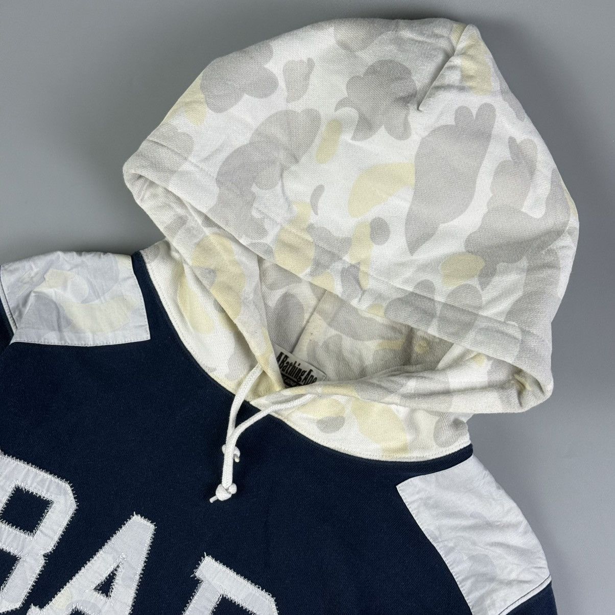 Bape BAPE City Camo - Glow in the dark - Pullover Hoodie Size US M / EU 48-50 / 2 - 3 Thumbnail
