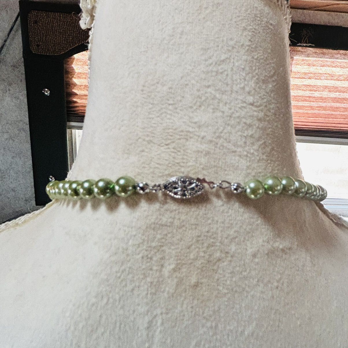 Vintage Vintage mint green glass hand knotted pearl 925 necklace Size ONE SIZE - 7 Thumbnail