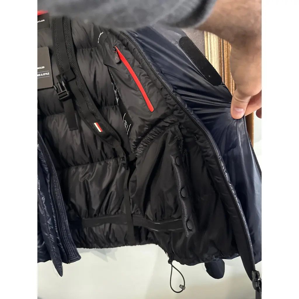 Moncler Moncler Grenoble Gressan Puffer jacket Apres Ski new size 3 Size US L / EU 52-54 / 3 - 7 Thumbnail
