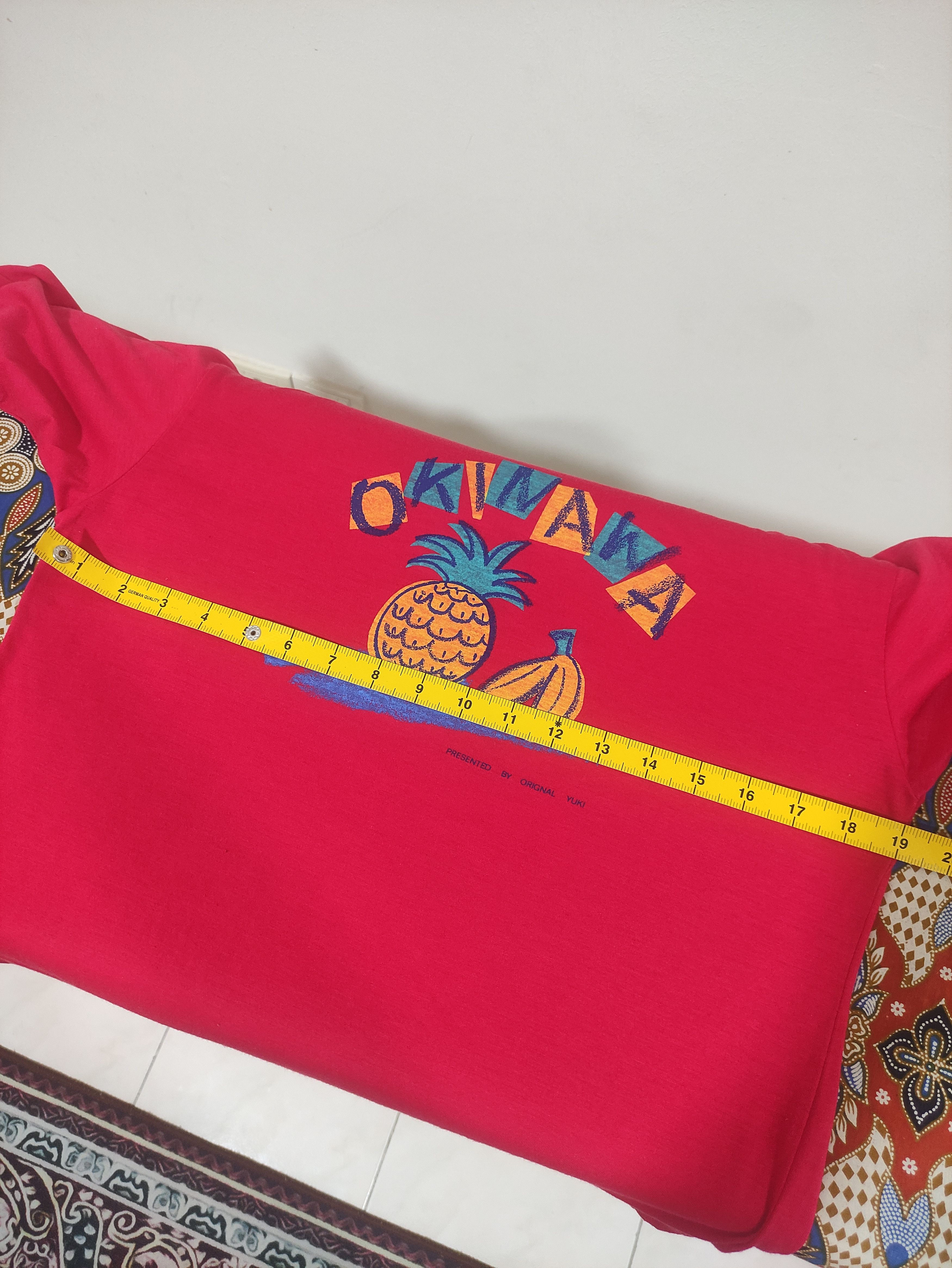 Vintage Vintage Simple Okinawa by HandMade YUKI Original RED T-Shirt Size US S / EU 44-46 / 1 - 3 Thumbnail