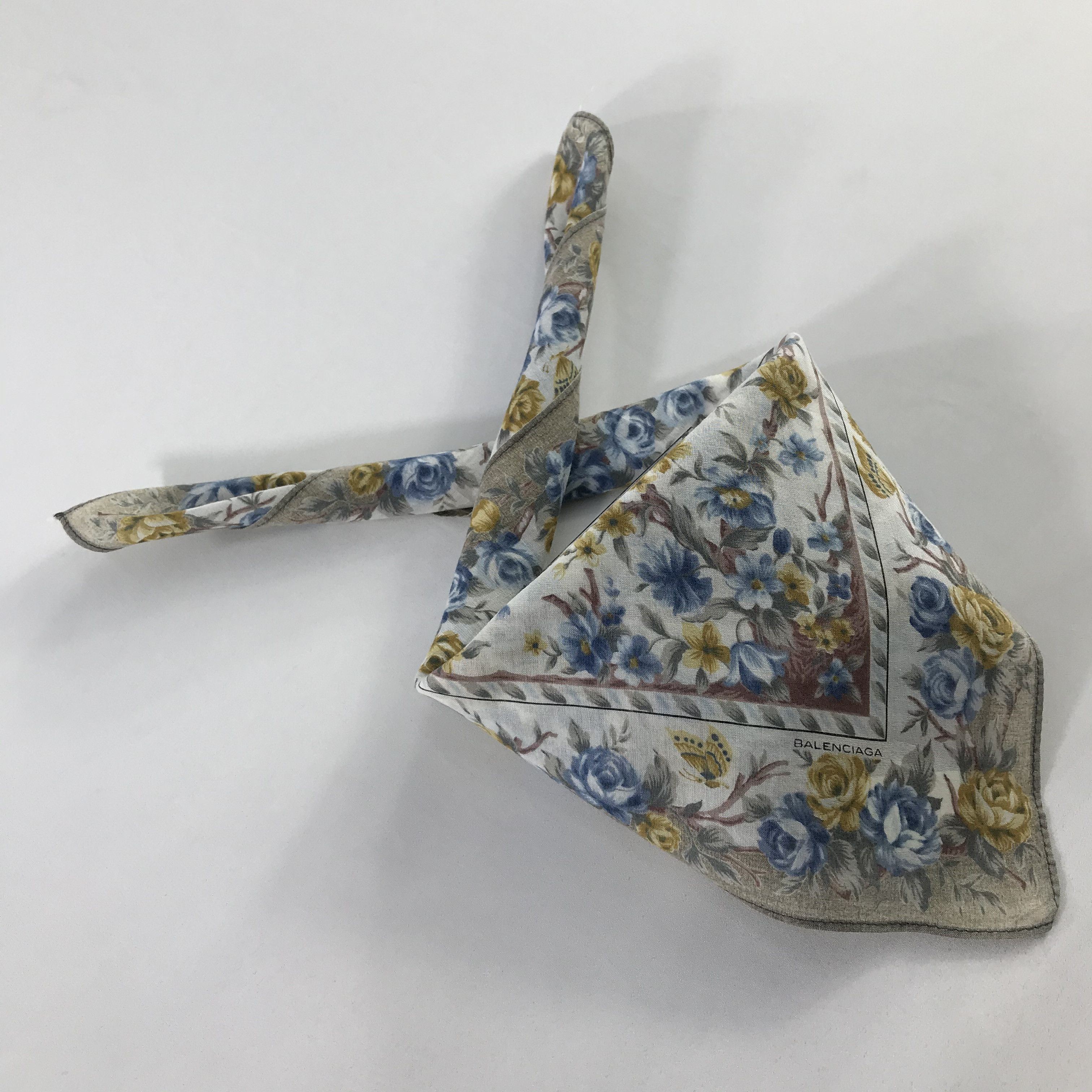 Vintage Vintage Balenciaga Bandana / Handkerchief /Neckerchief -S609 Size ONE SIZE - 4 Thumbnail