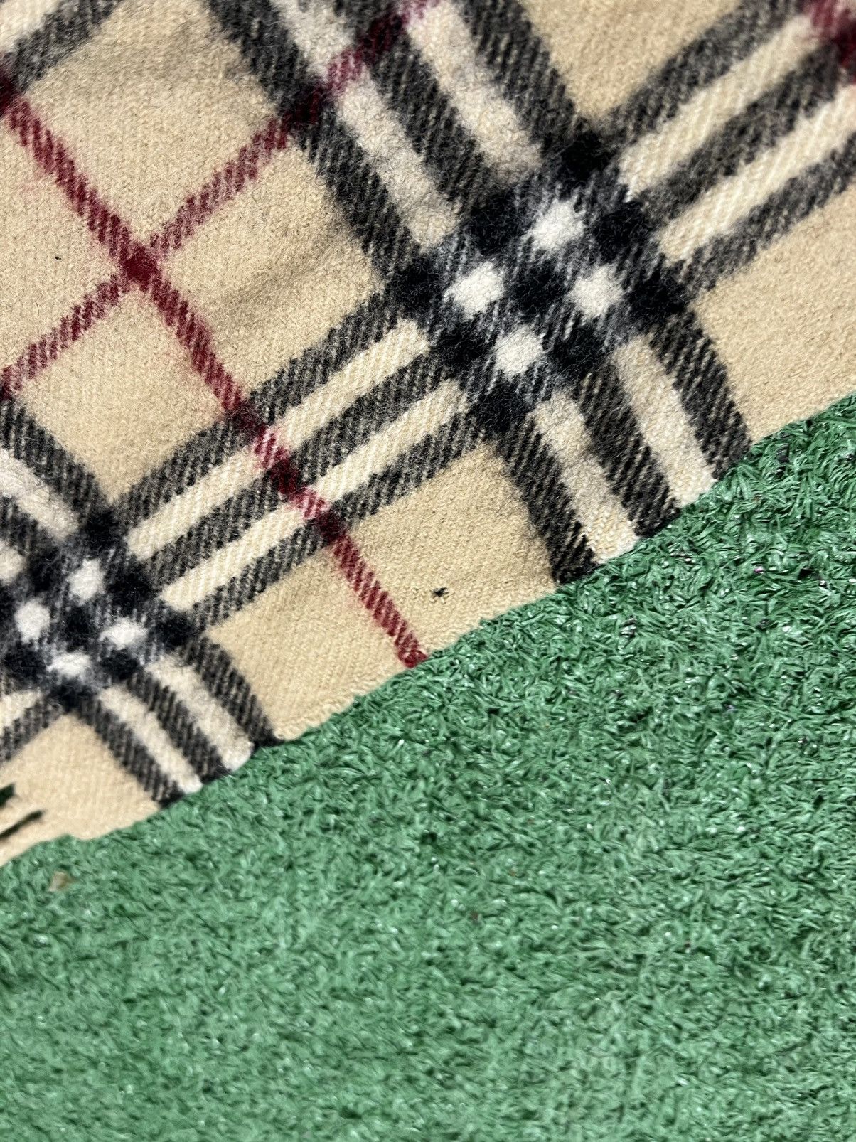 Burberry Burberry Brit Lambswool Scarf Size ONE SIZE - 7 Thumbnail