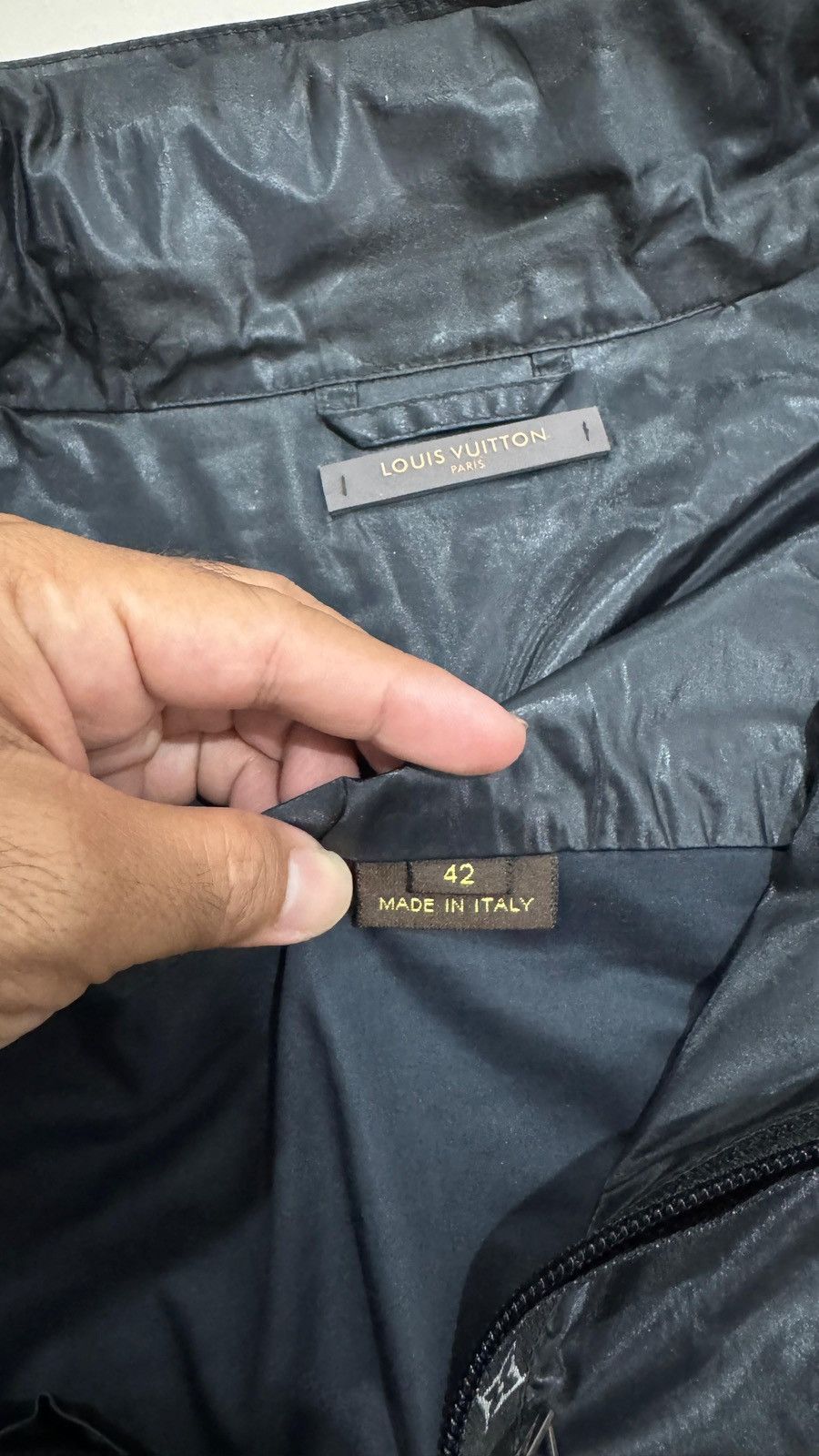 Louis Vuitton Louis Vuitton Zip Shirt Size M / US 6-8 / IT 42-44 - 8 Thumbnail